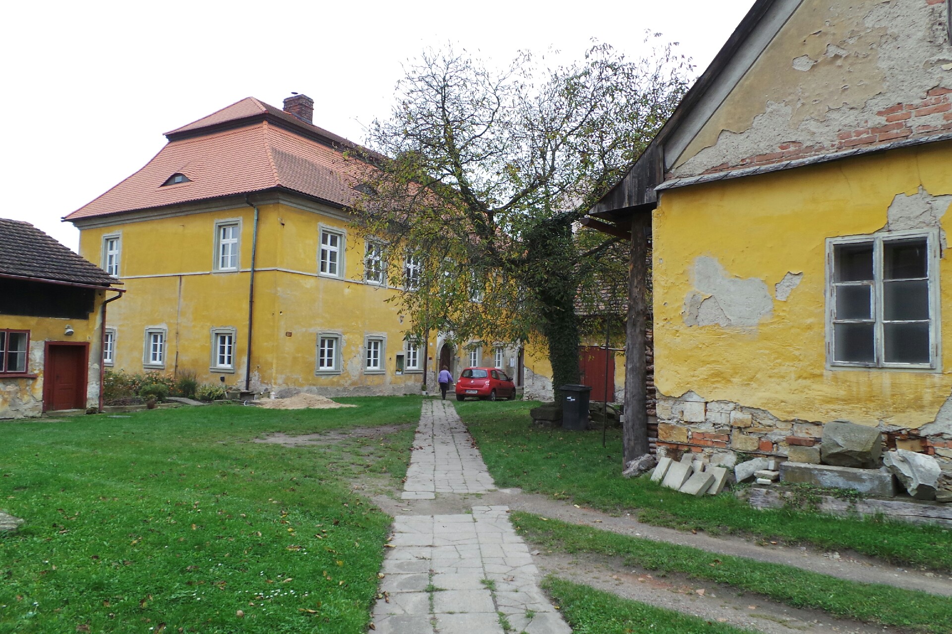 Římskokatolická farnost - děkanství Kostelec nad Orlicí