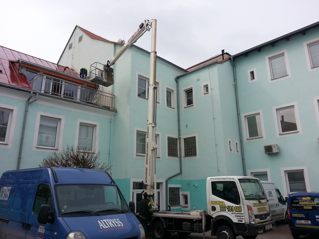 Autojeřáby HORNA foto 2