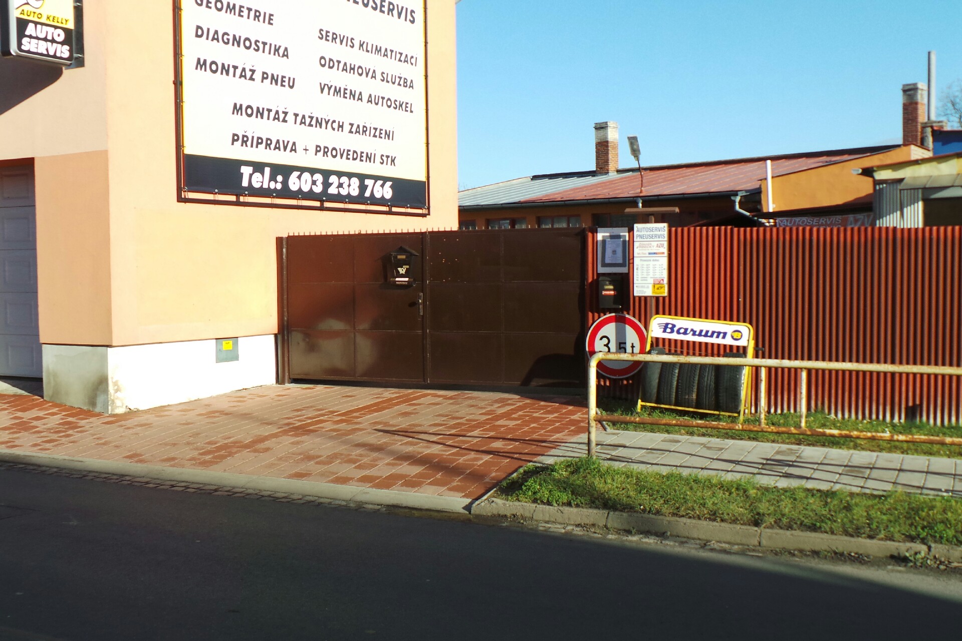 Zdeněk Vrbecký - AZV