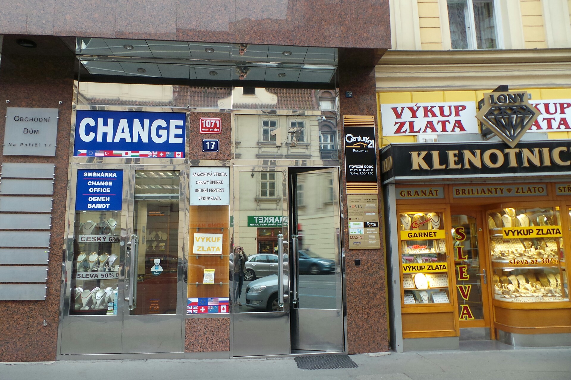 ADVIA Consulting, s.r.o.