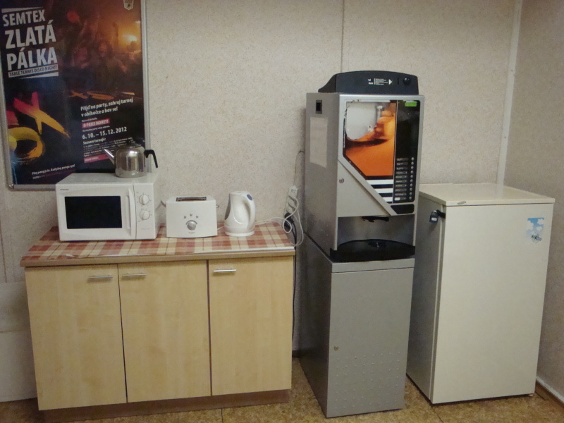 VOŠ, SPŠ automobilní a technická České Budějovice - domov mládeže foto 6