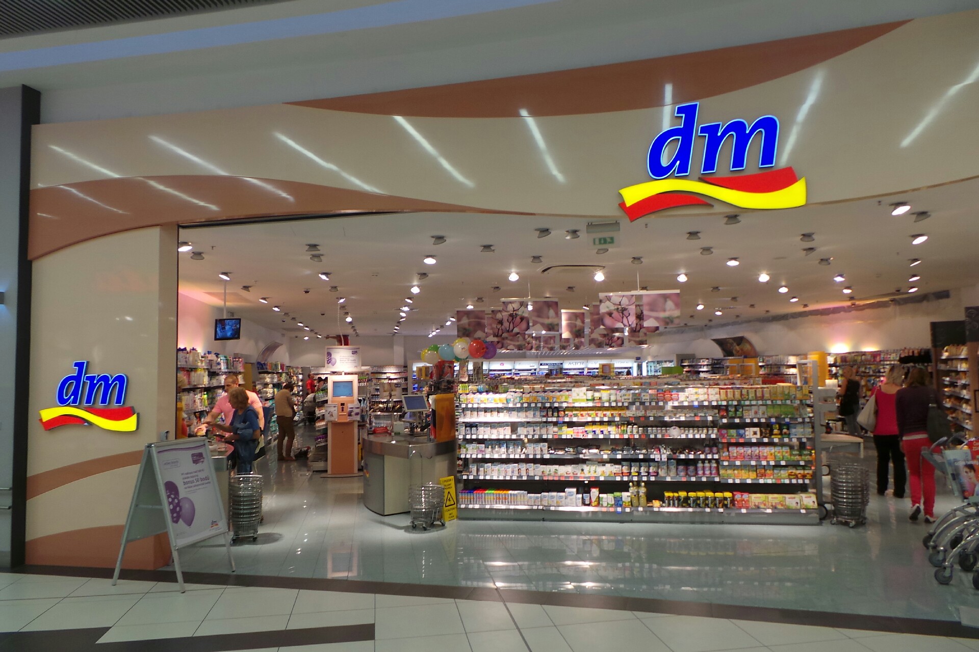 dm drogerie markt s.r.o.