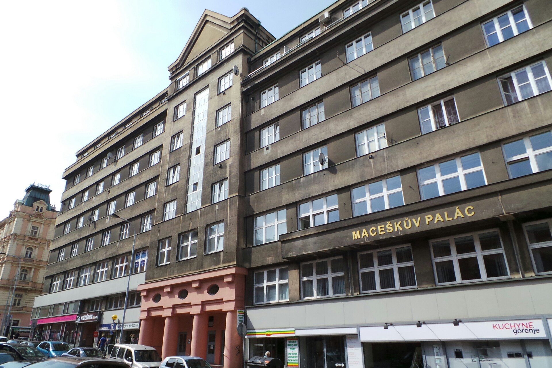 MUDr. Julie Držíková