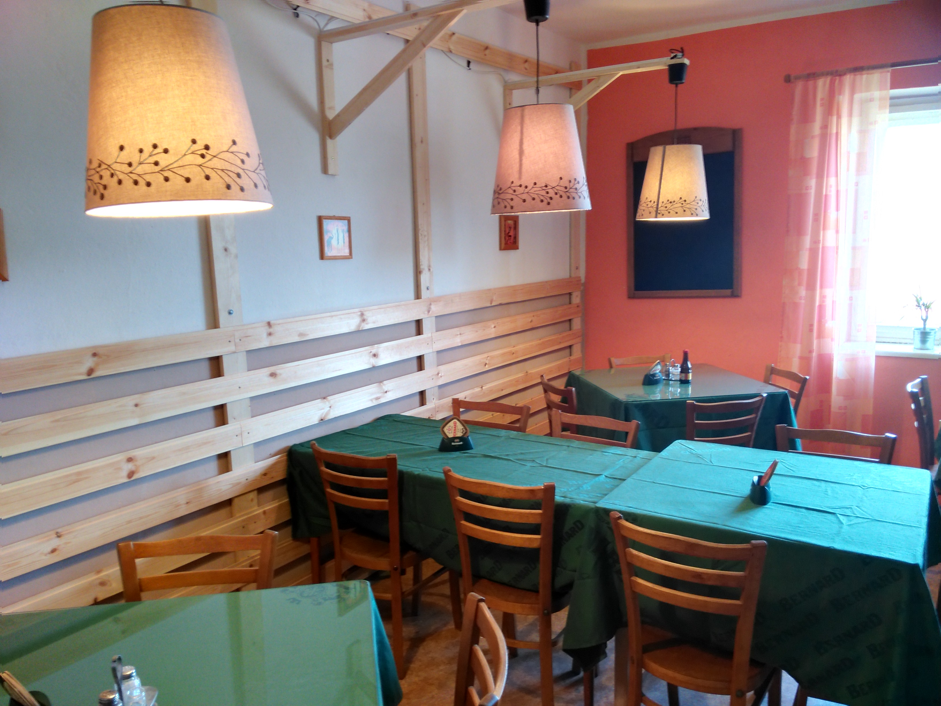 Lidová jídelna a řízkovna Letná foto 2