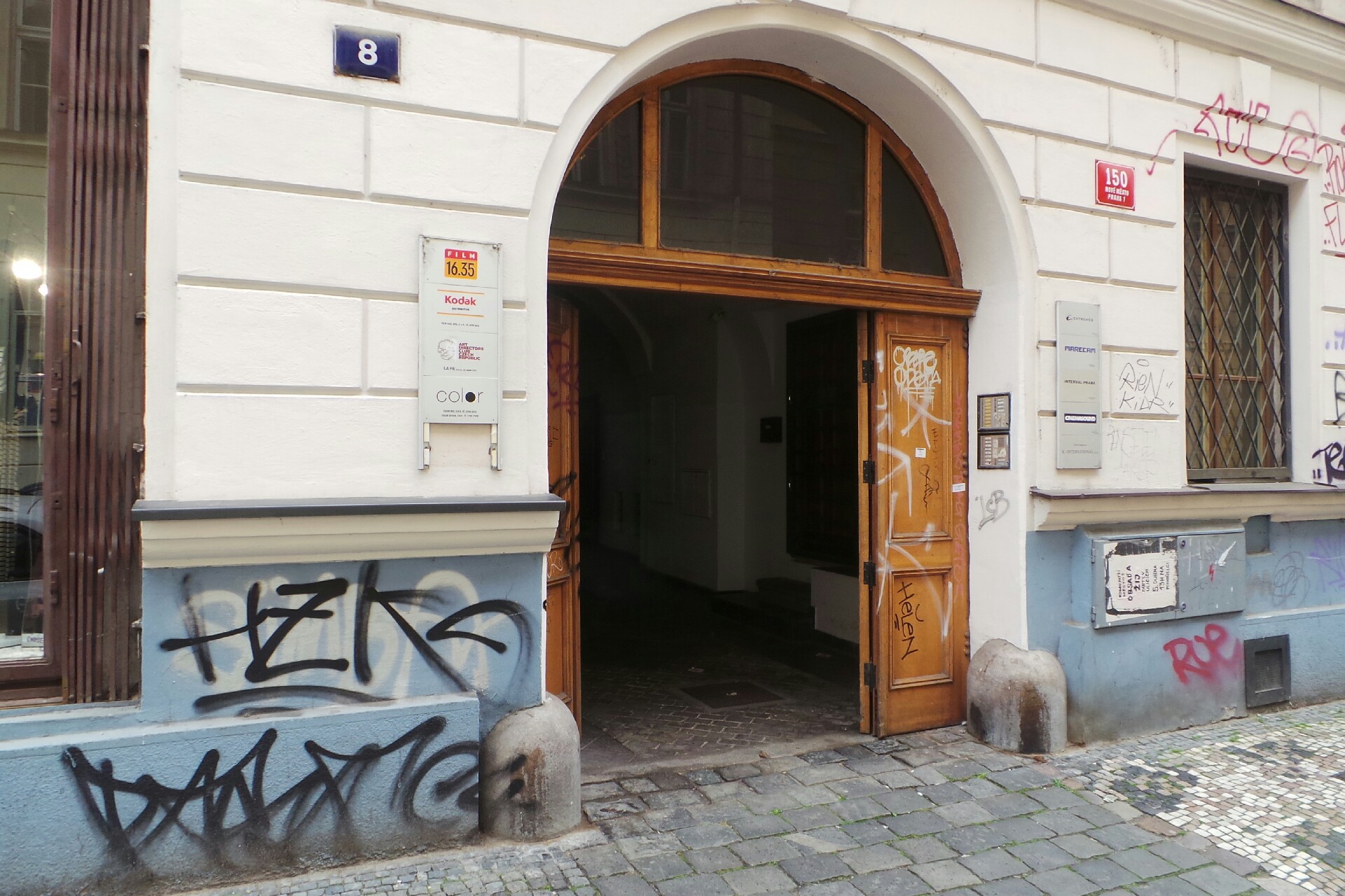 INTERVAL Praha, s.r.o.