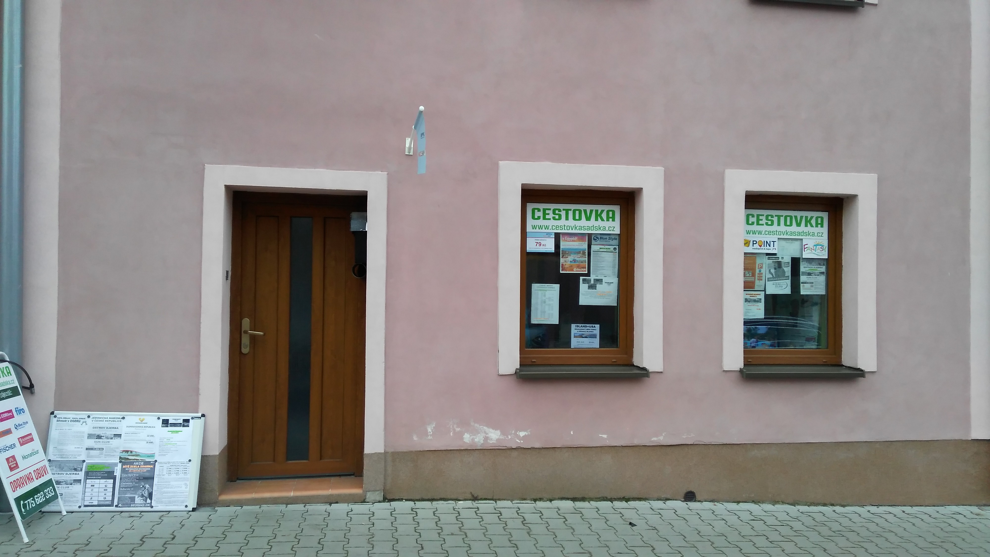 Cestovka Sadská - Adell Tour foto 2
