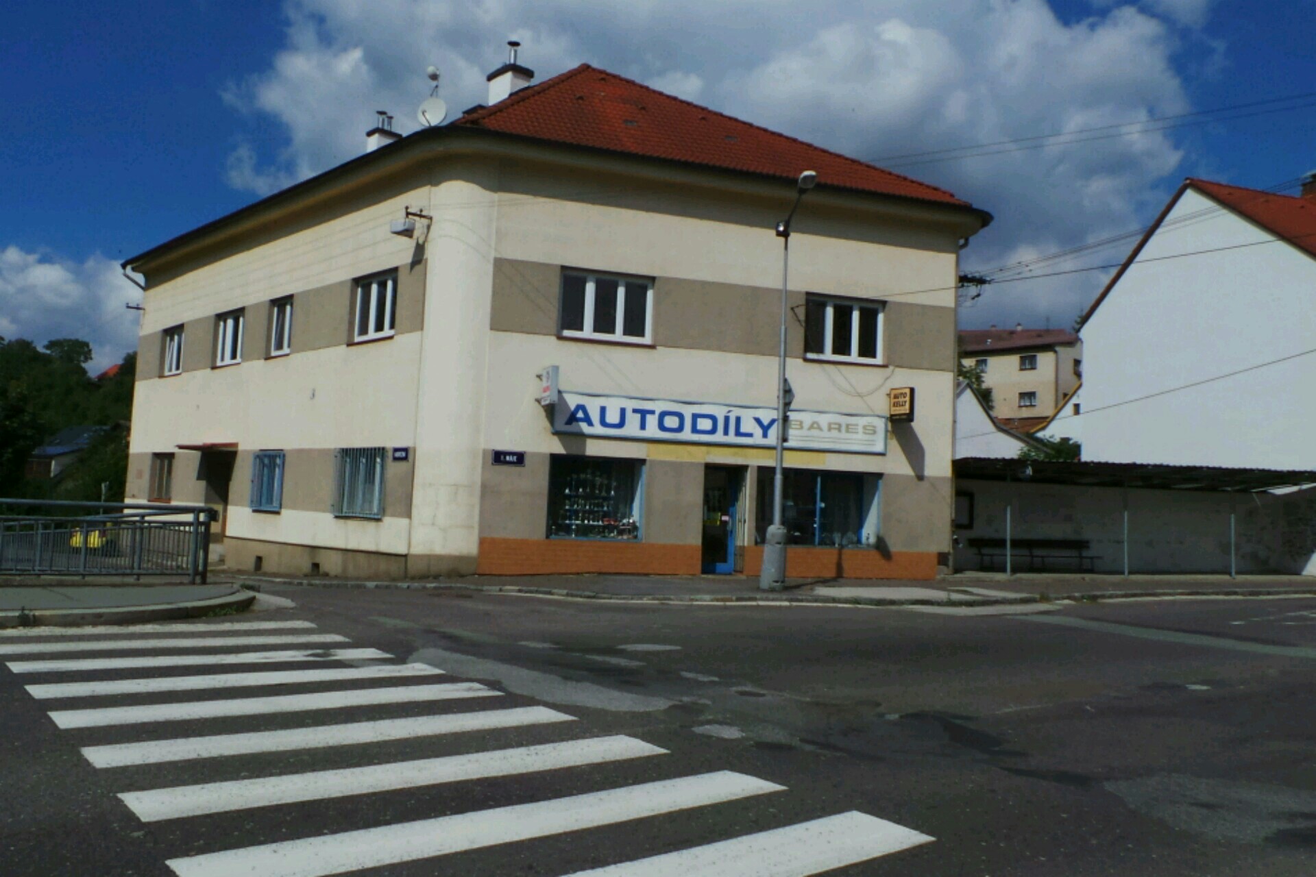 AUTODÍLY BAREŠ foto 2