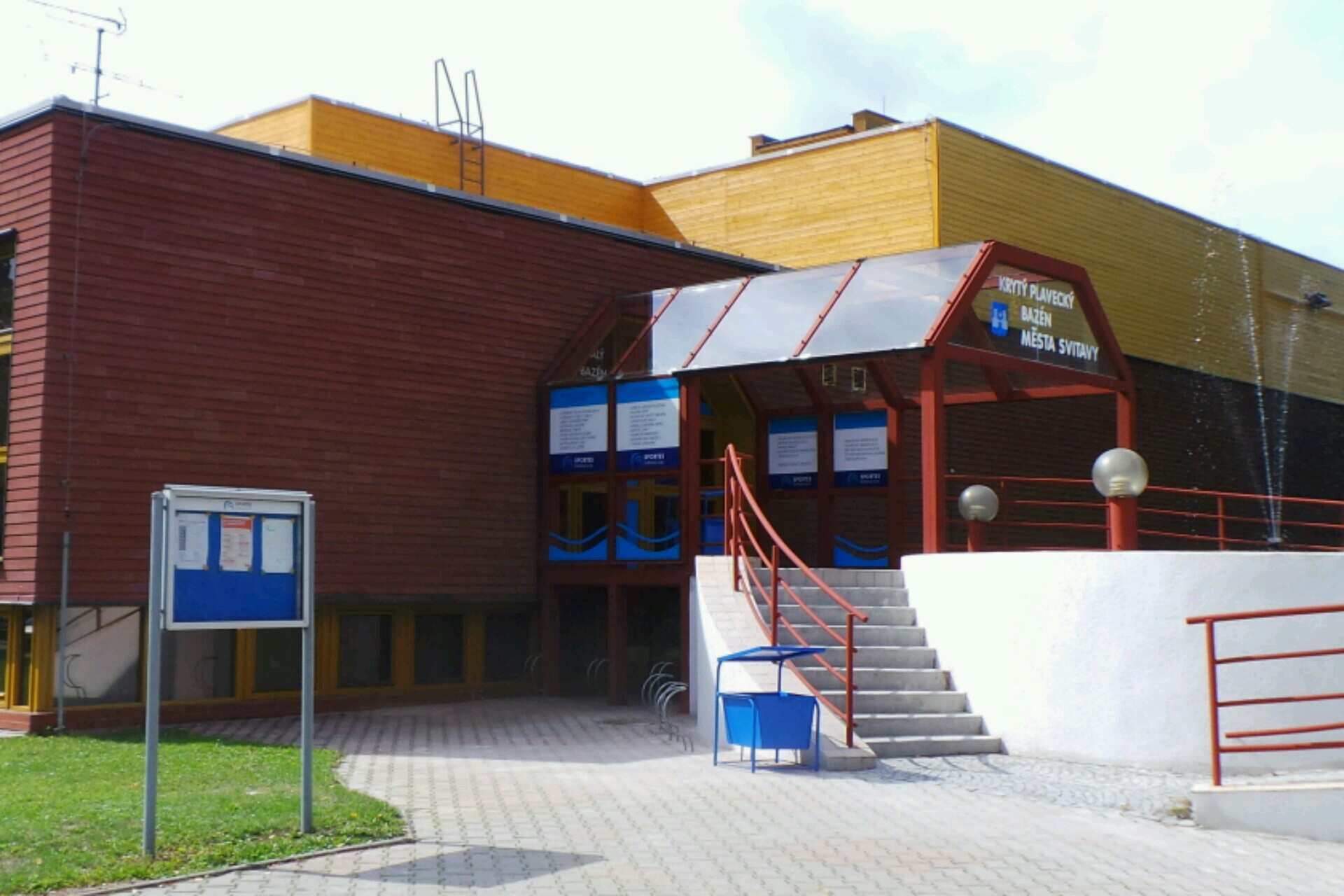 Krytý plavecký bazén - SPORTES Svitavy