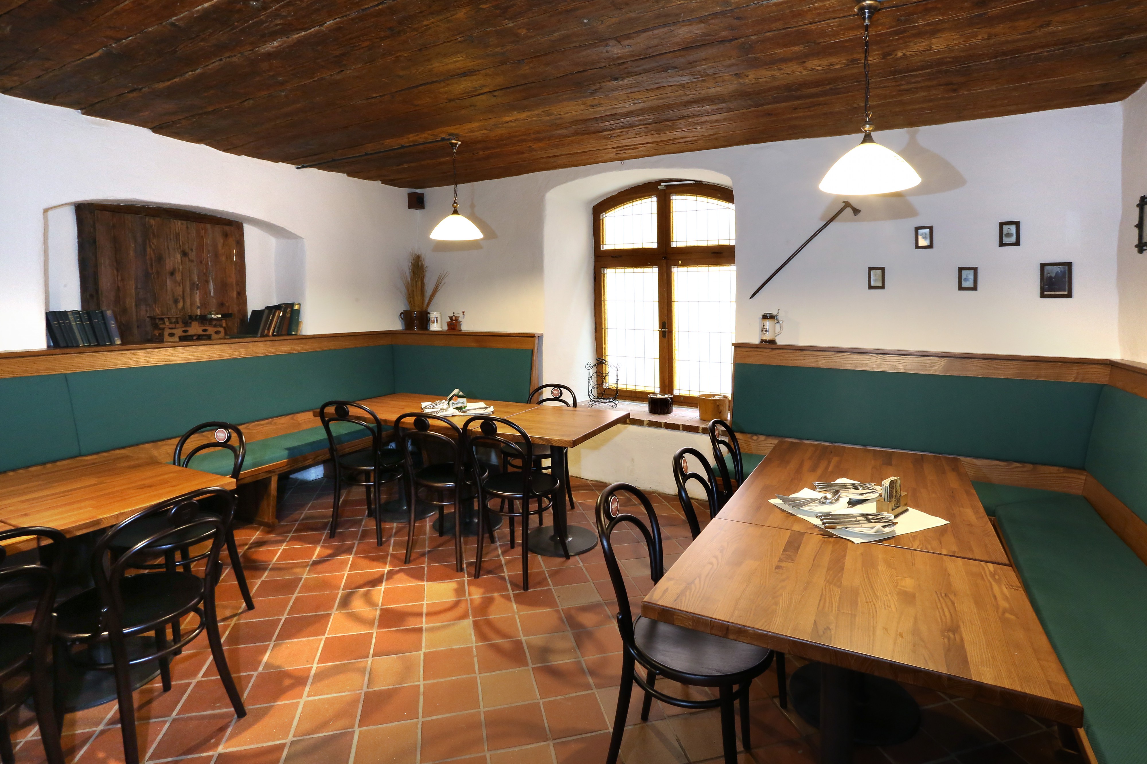 Almara Pub&Restaurant foto 3