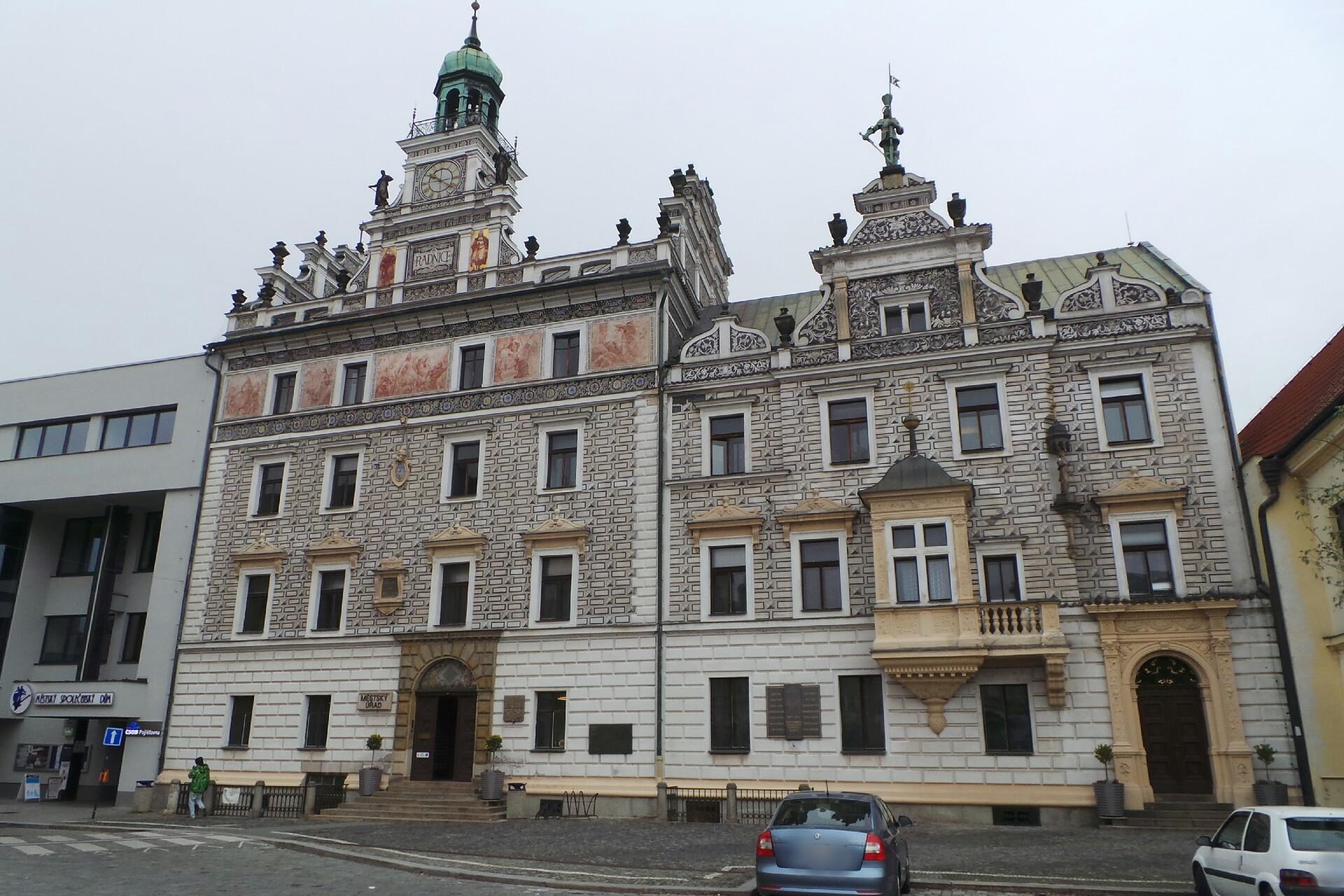 MÚ Kolín - Odbor hospodářské správy