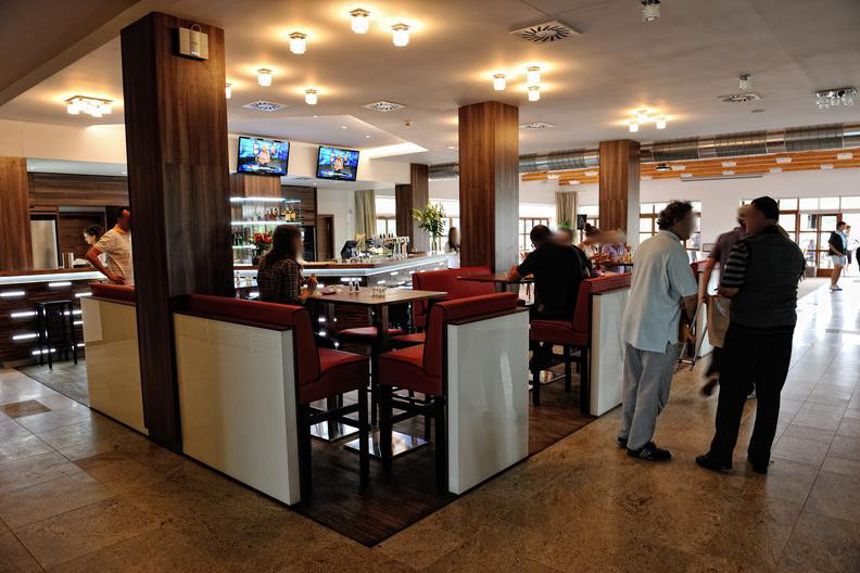 Restaurace Golf Resort foto 4