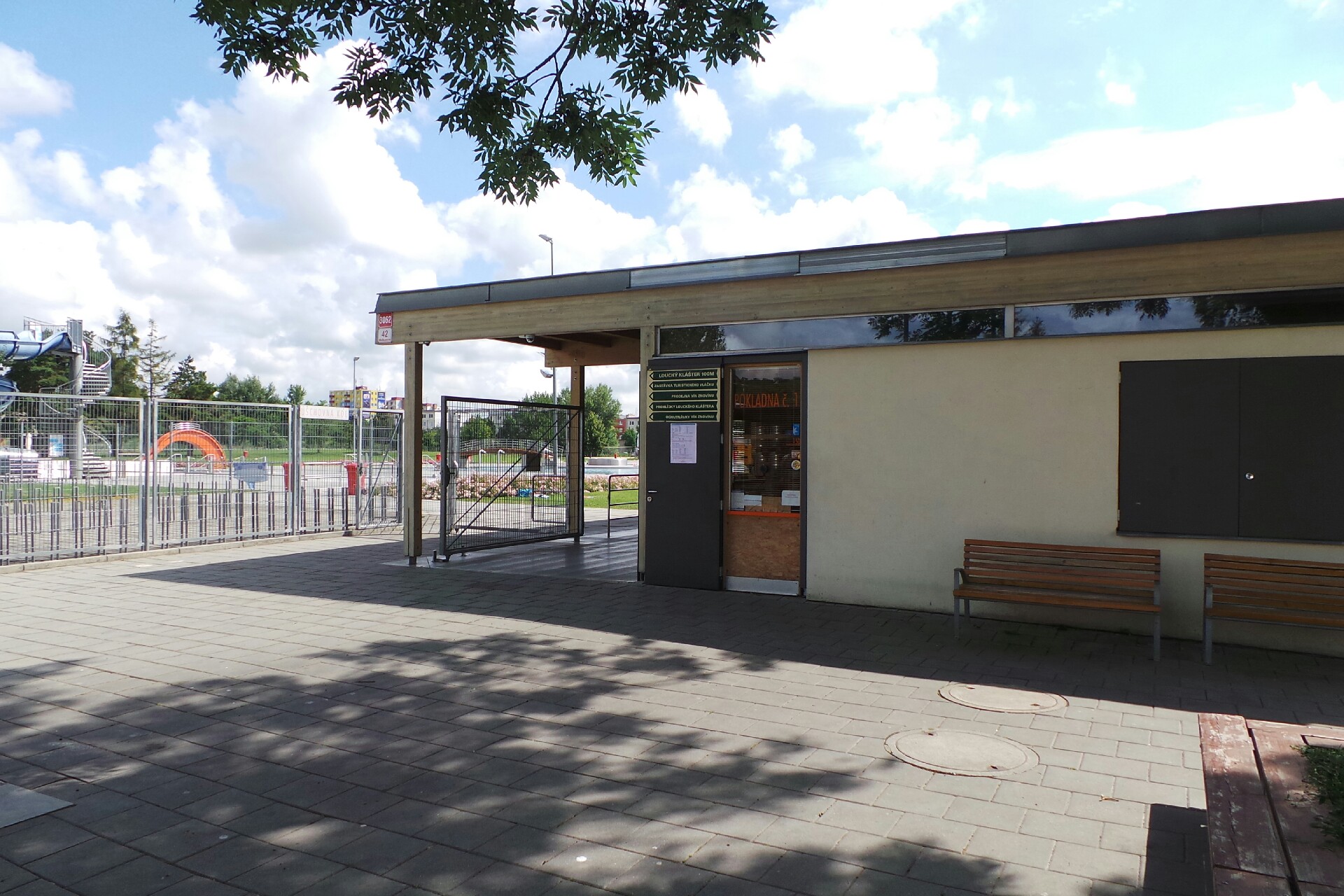 Městská plovárna Louka