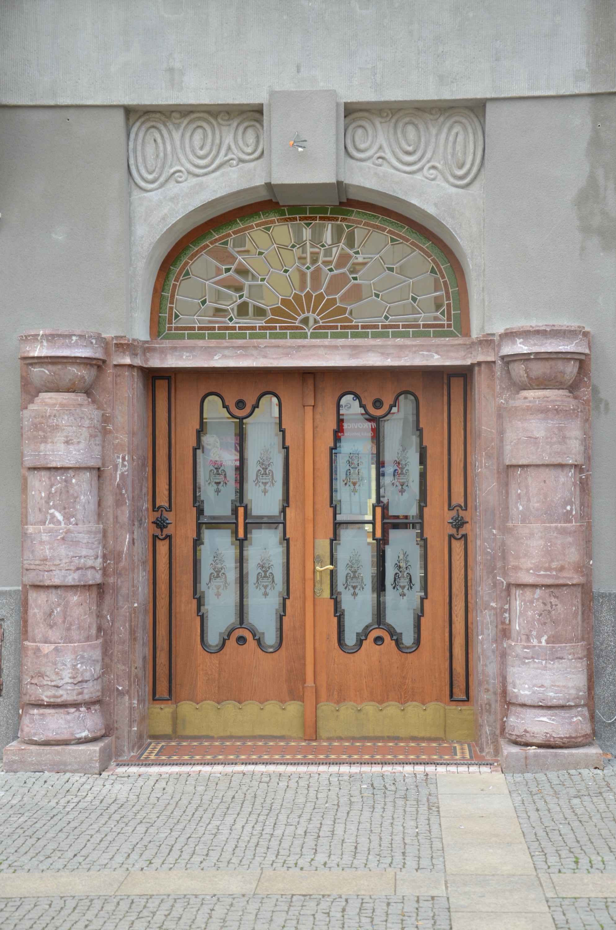 Mgr. JAROSLAV TOMAN, LL.M., advokát foto 2
