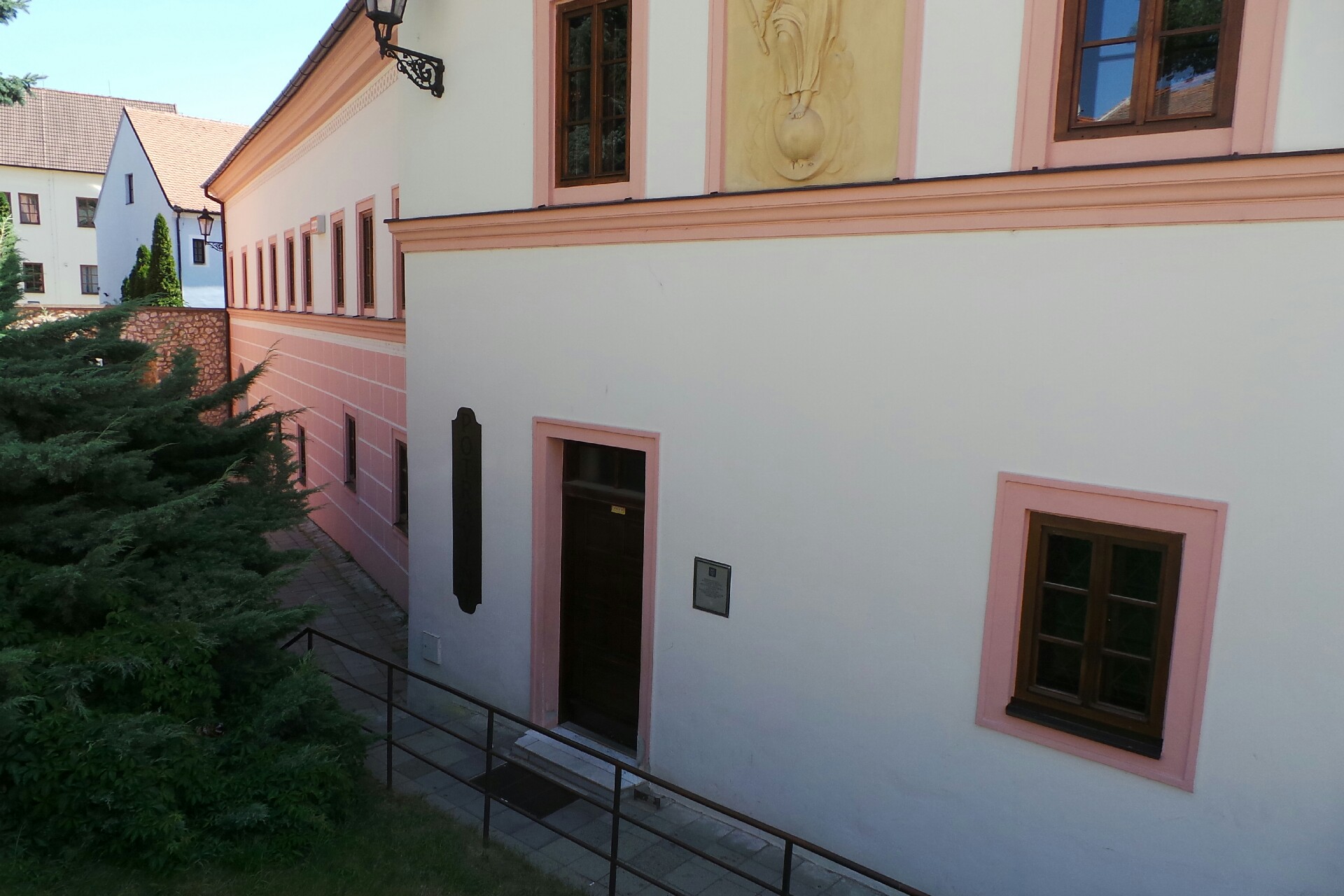 COOP - Jednota, spotřební družstvo v Mikulově