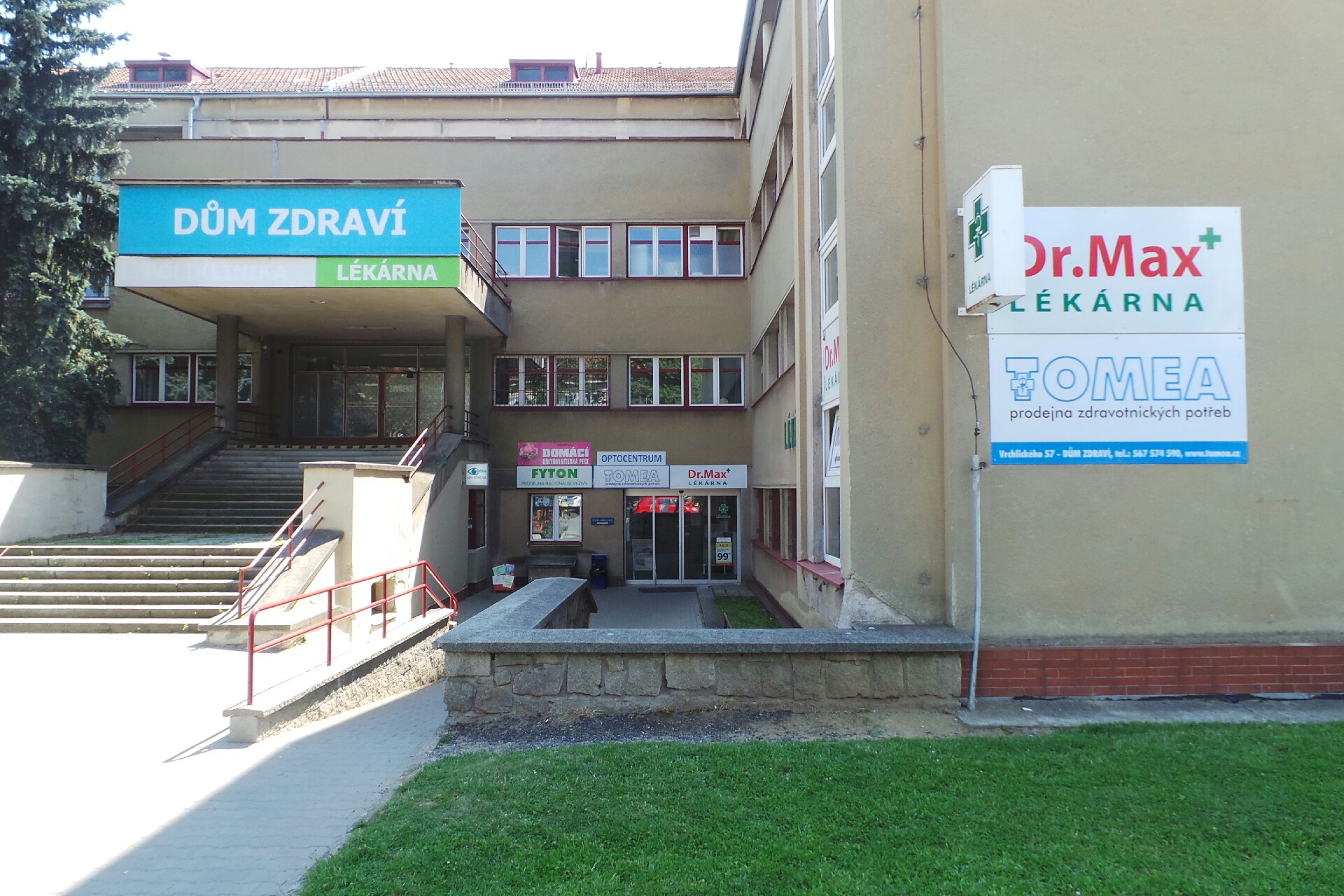 MUDr. Miloslav Lacek