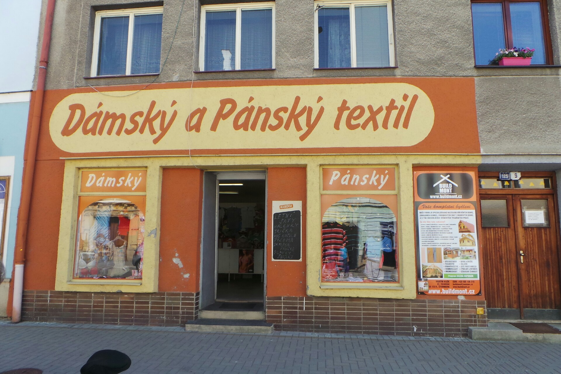 Buildmont - Martin Kazík