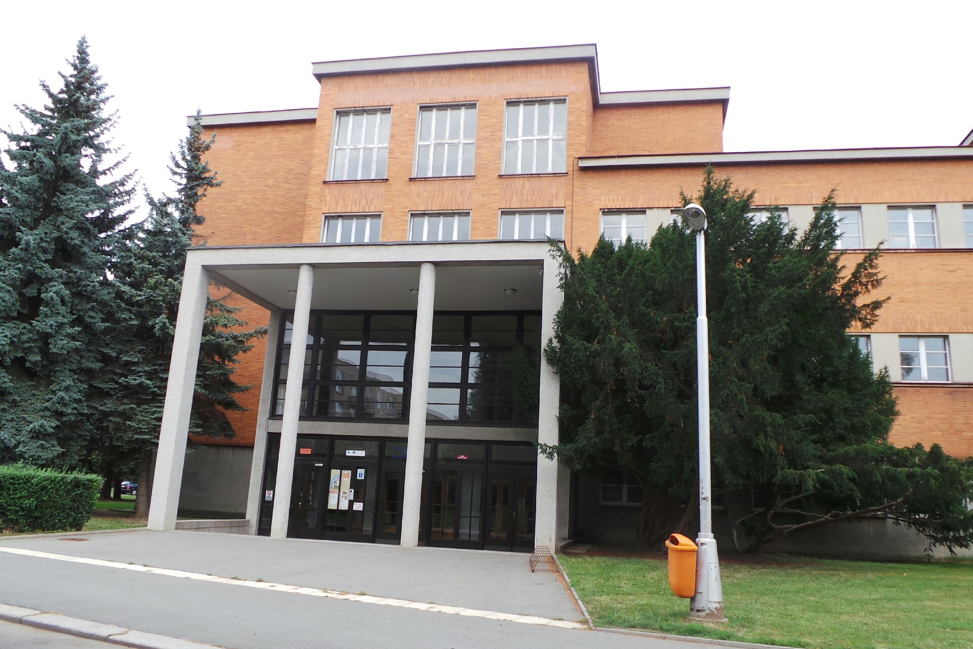 Roland Hudební škola