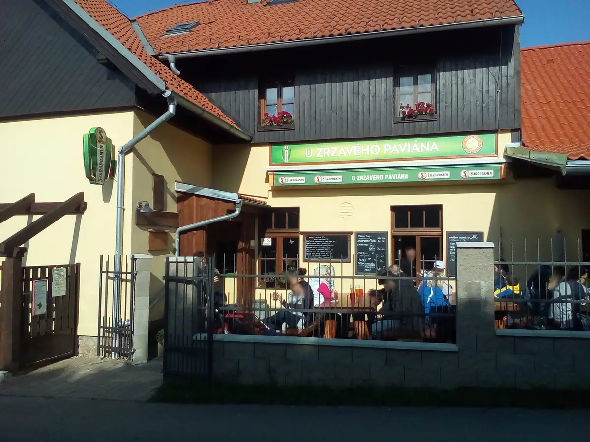 Hostinec U Zrzavého paviána