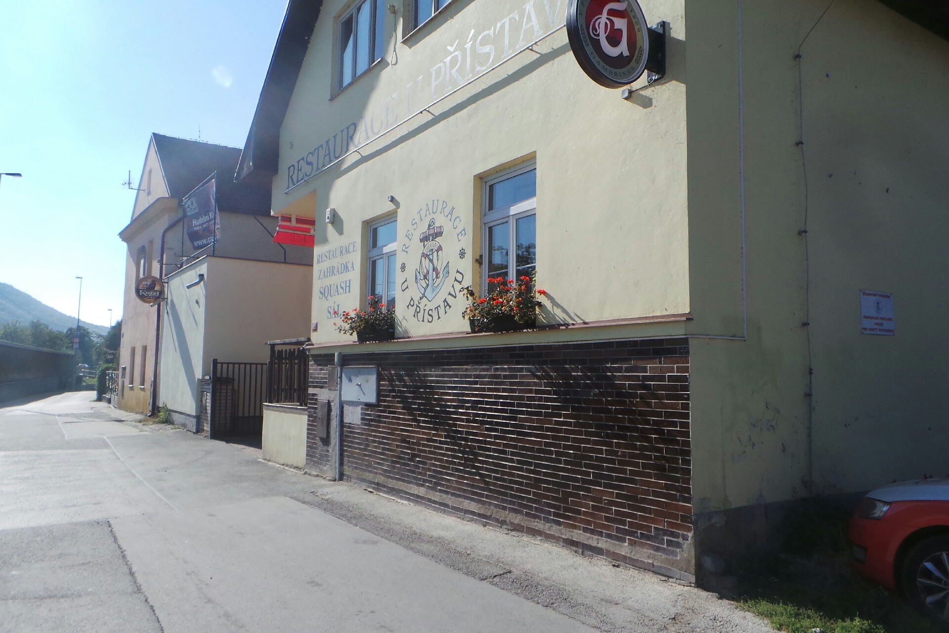 Restaurace U Přístavu