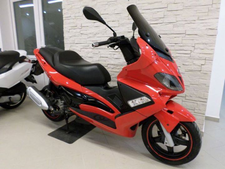 J&J MOTO foto 3