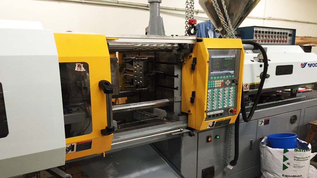 Nástrojárna a lisovna Vítovi foto 4