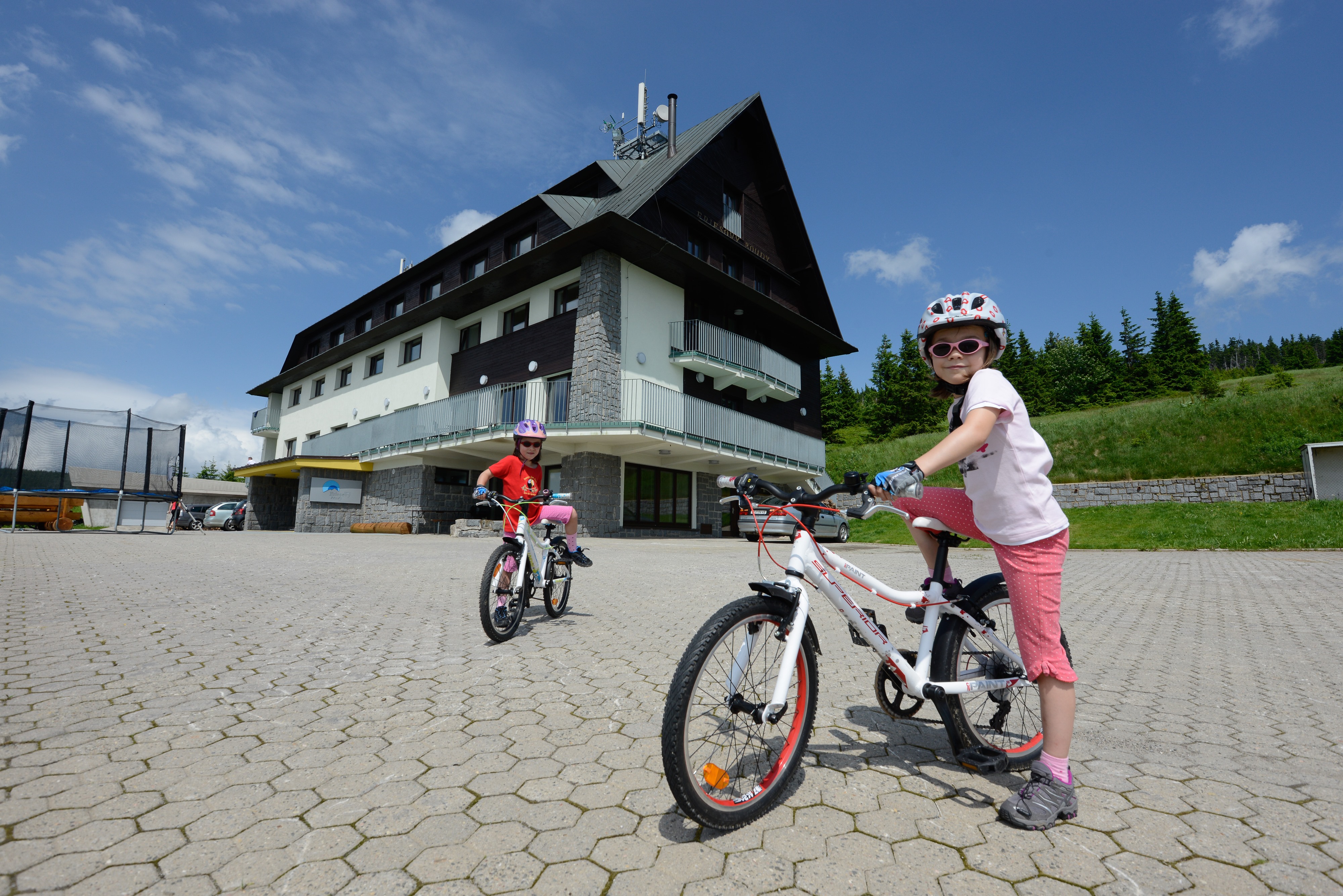 Půjčovna kol a koloběžek Friesovy boudy foto 2