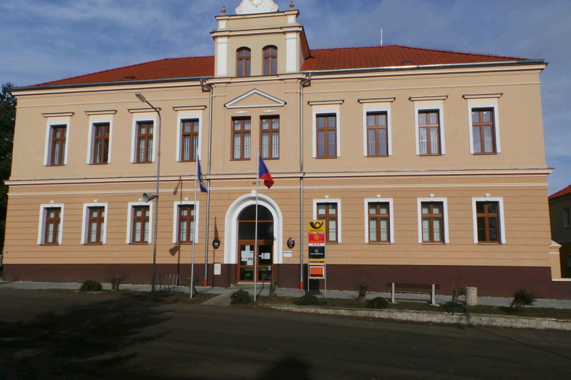 Nepomyšl - úřad městyse