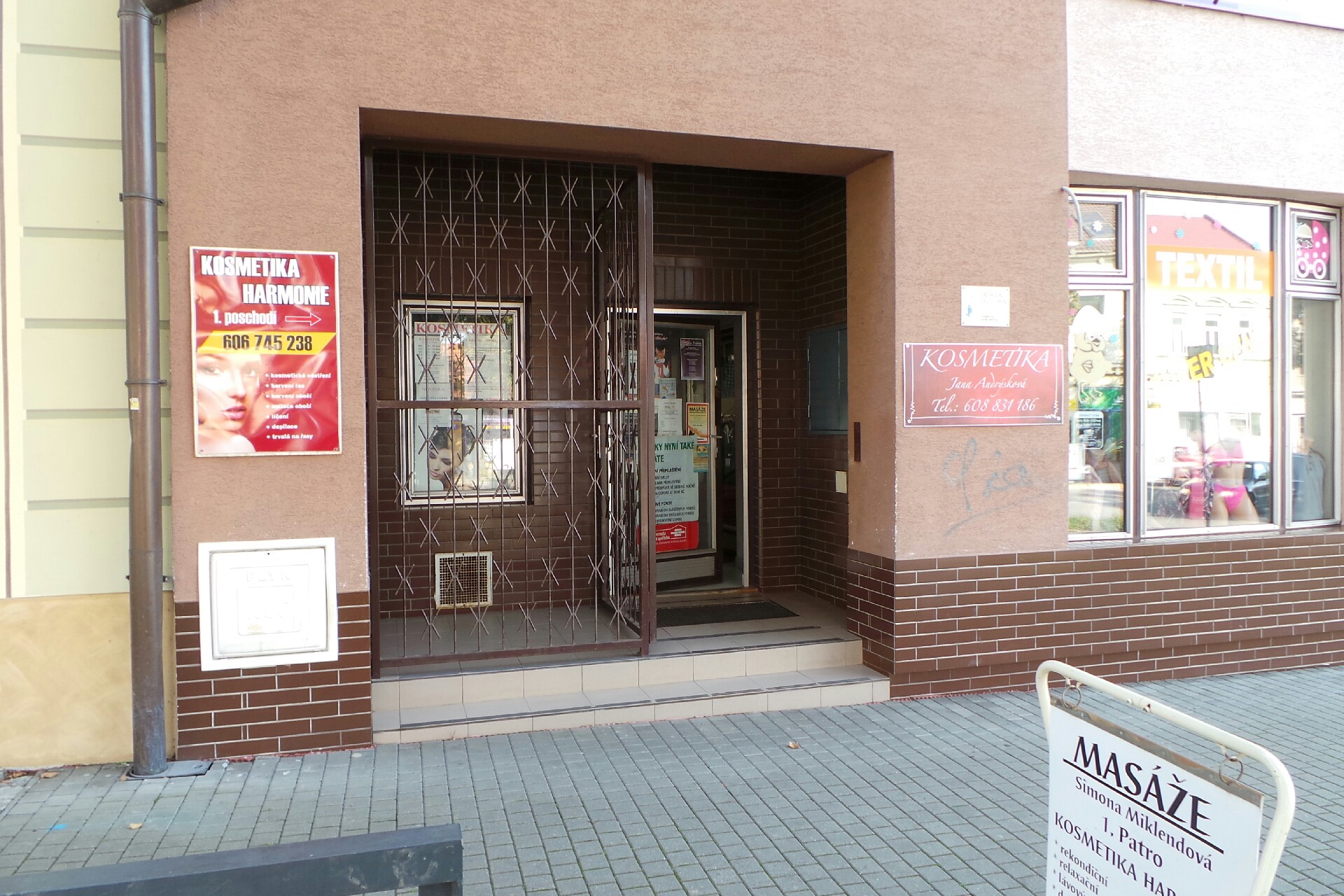 Salon Orchidea - Martina Bibrová