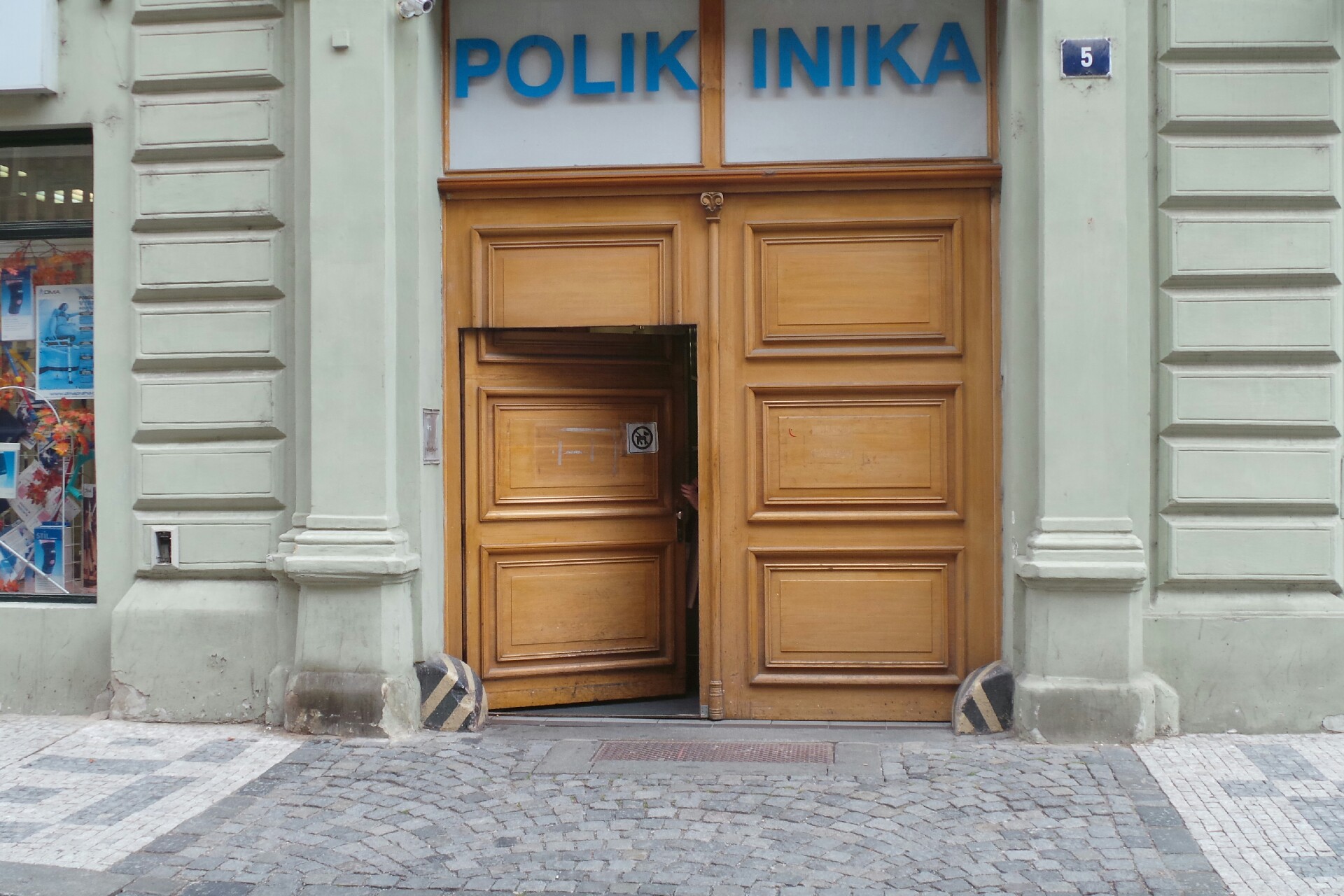 MUDr. Ivana STEPANOVIČOVÁ foto 1