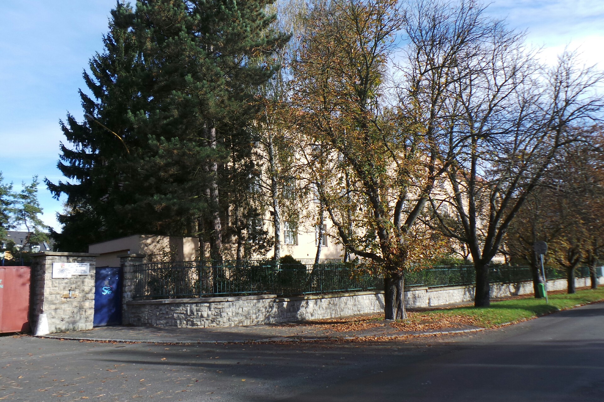 Dětský domov se školou Slaný