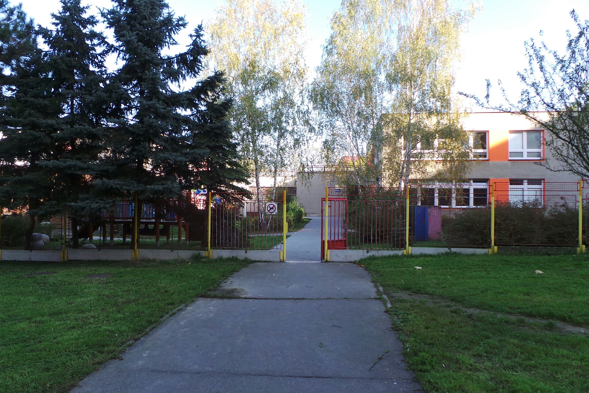 ZŠ a MŠ Ostrava, Horymírova