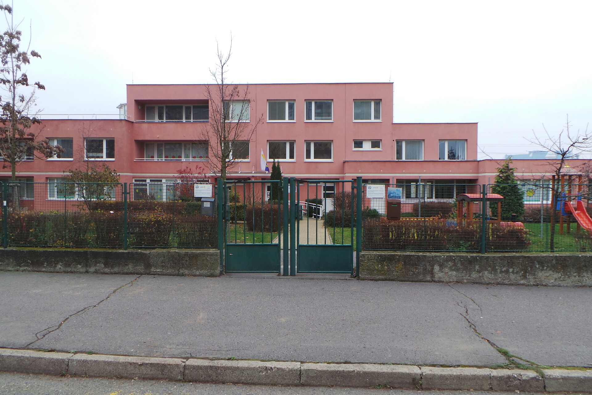 MŠ Praha 4, Donovalská