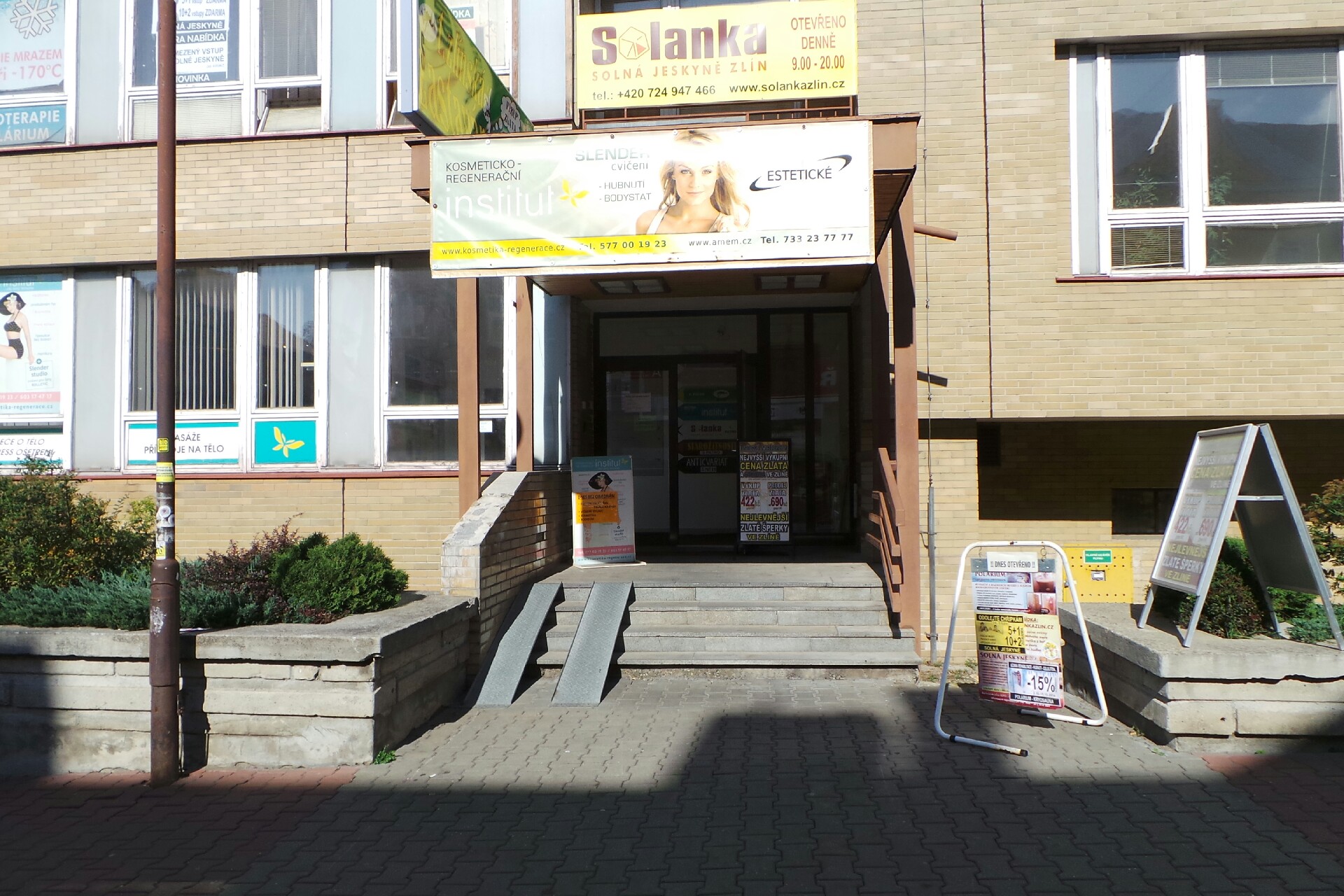 Kosmeticko-regenerační institut