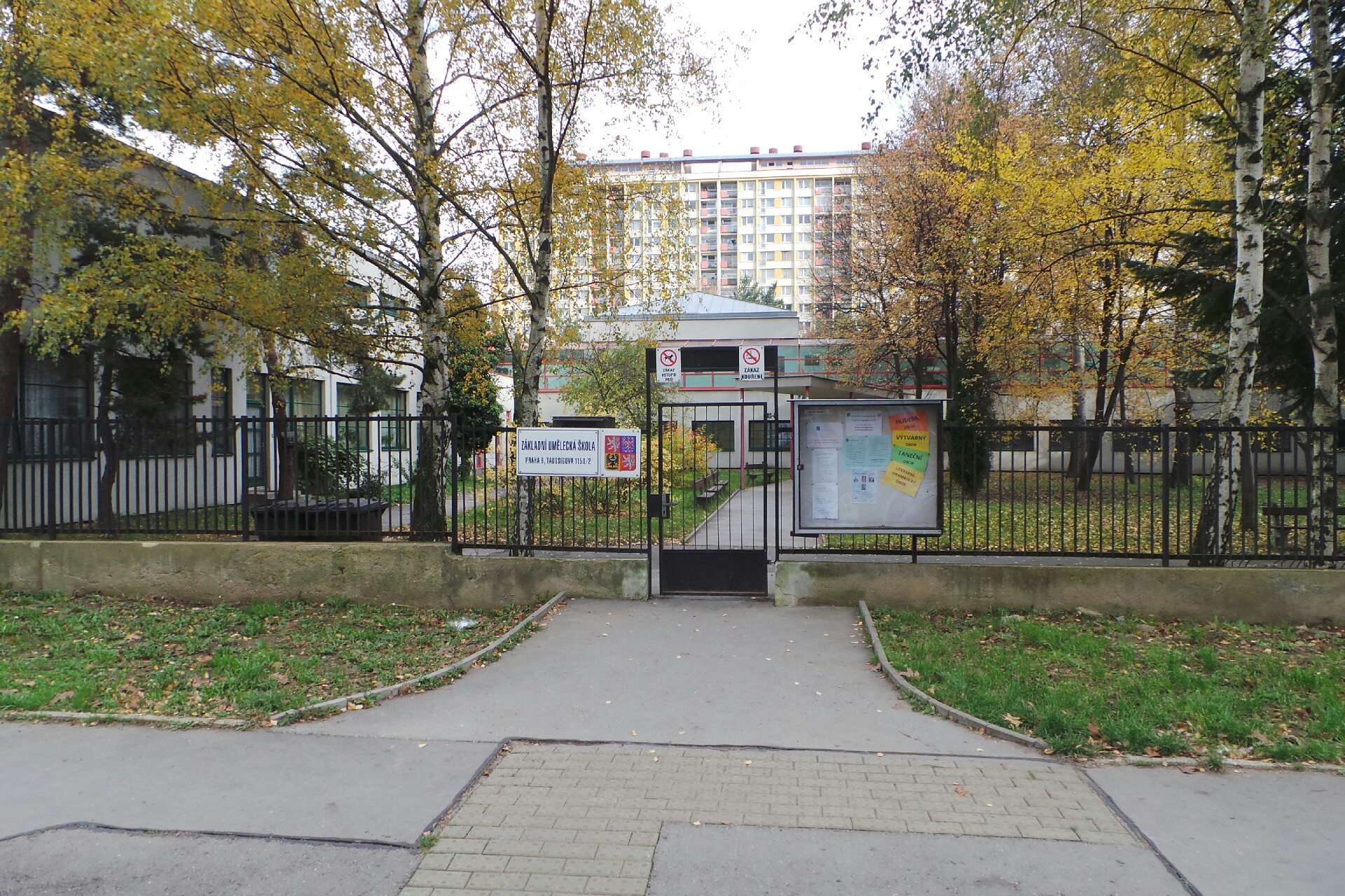 ZUŠ Praha 8, Taussigova