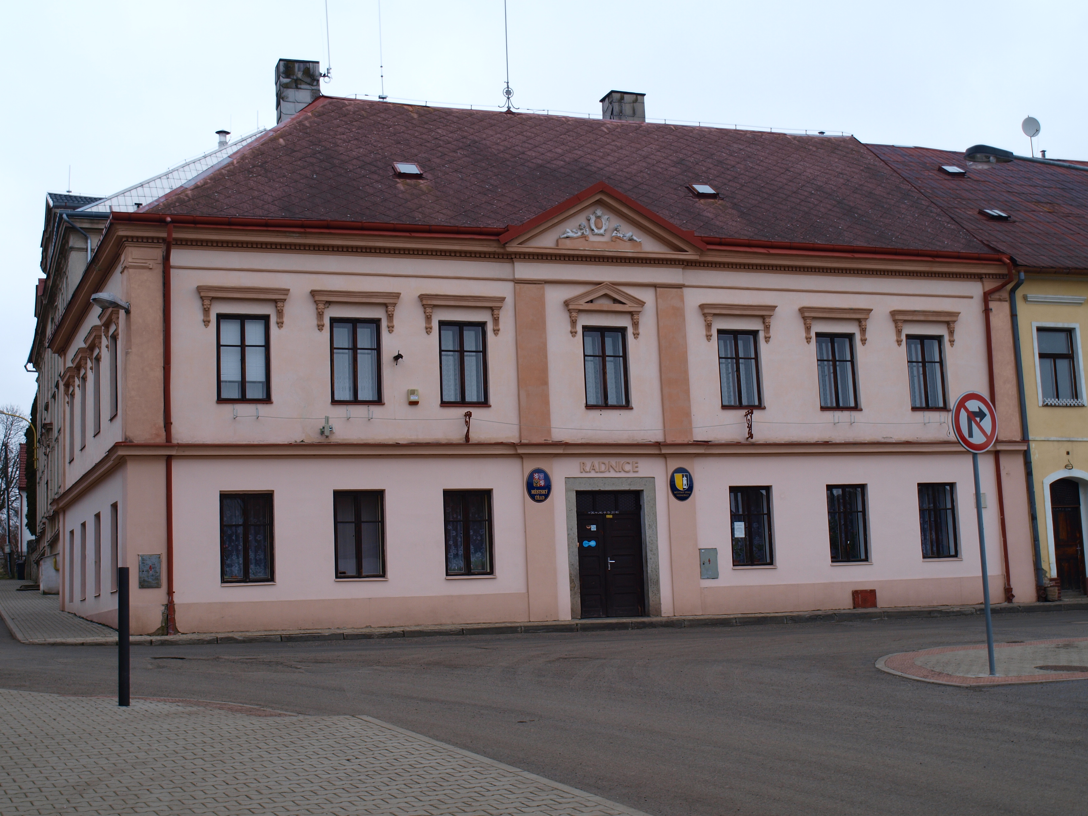 Verneřice - městský úřad foto 3