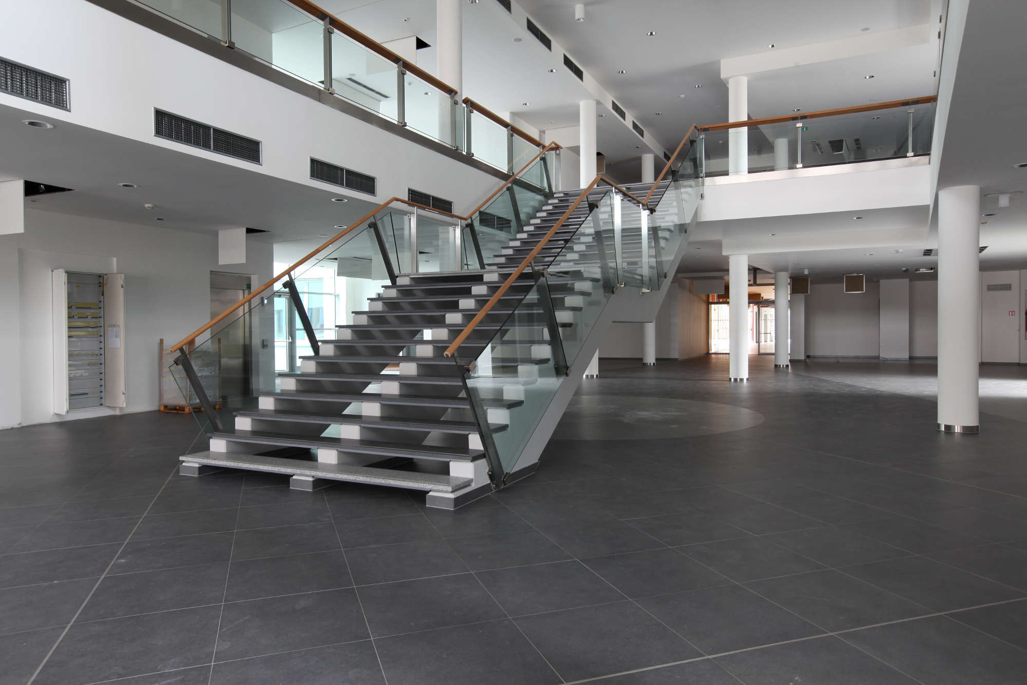 Vysoká škola báňská - Technická univerzita Ostrava -  Fakulta elektrotechniky a informatiky foto 5