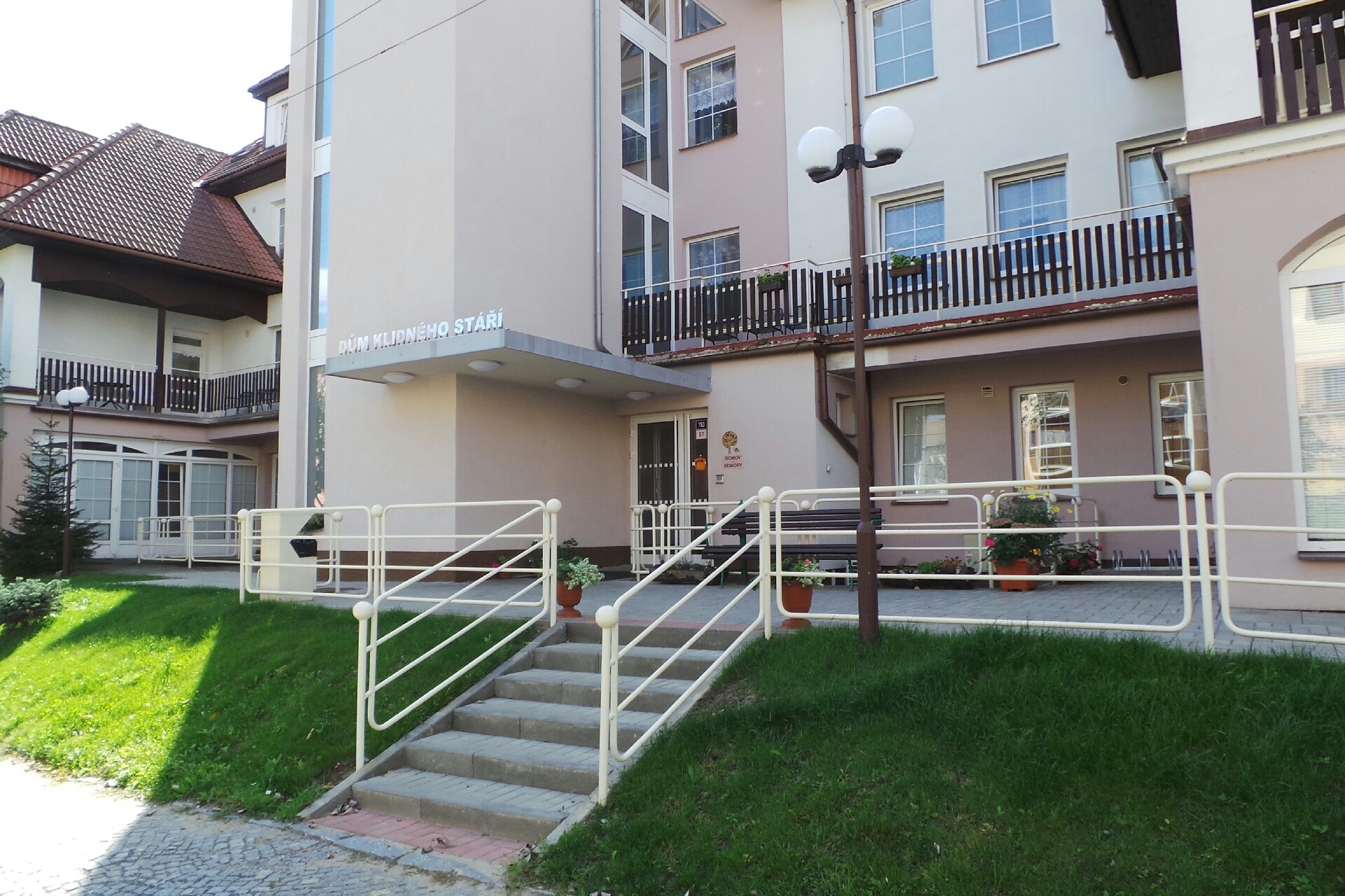 Domov pro seniory - Dům klidného stáří