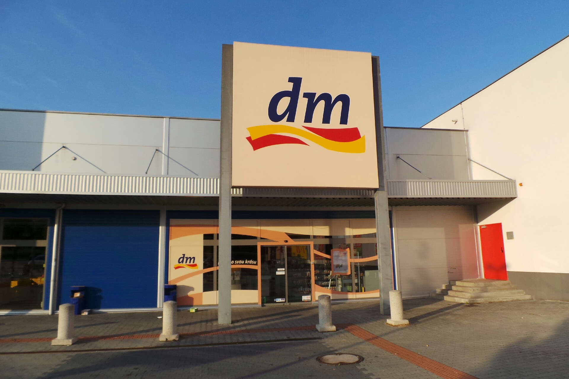 dm drogerie markt s.r.o.