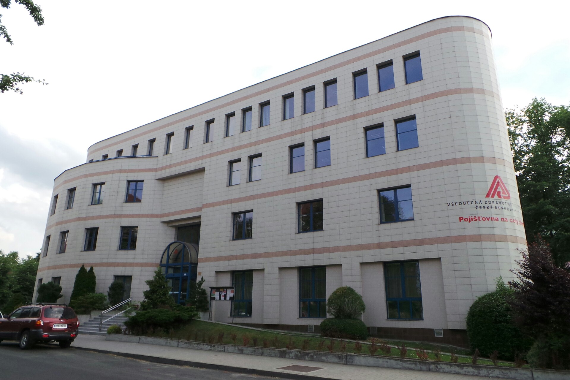 Všeobecná zdravotní pojišťovna České republiky