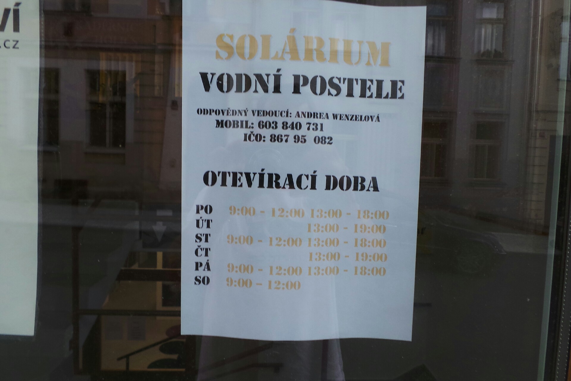 Andrea Wenzelová - Vodní postele foto 2
