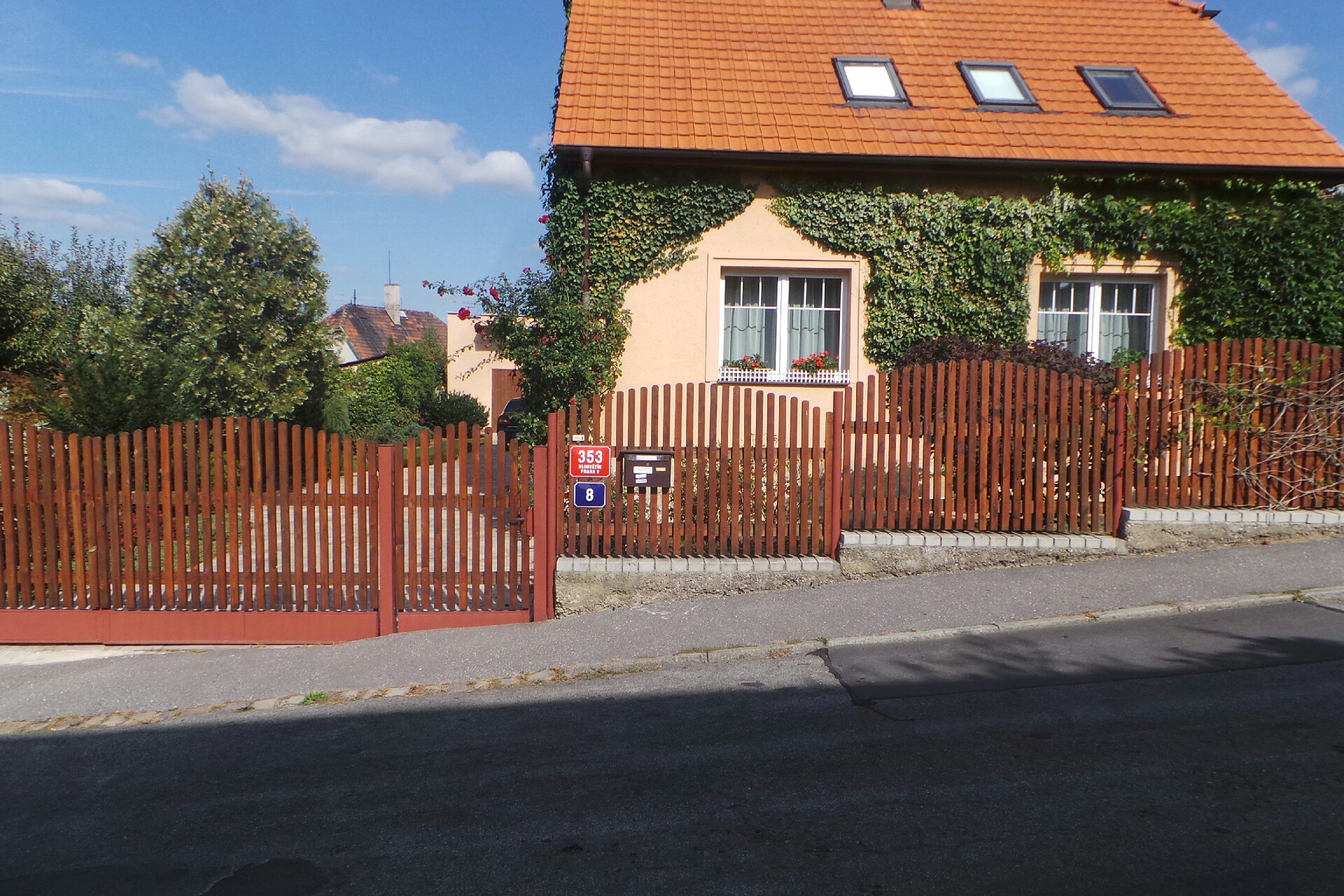 Mgr. Lada Chaloupková