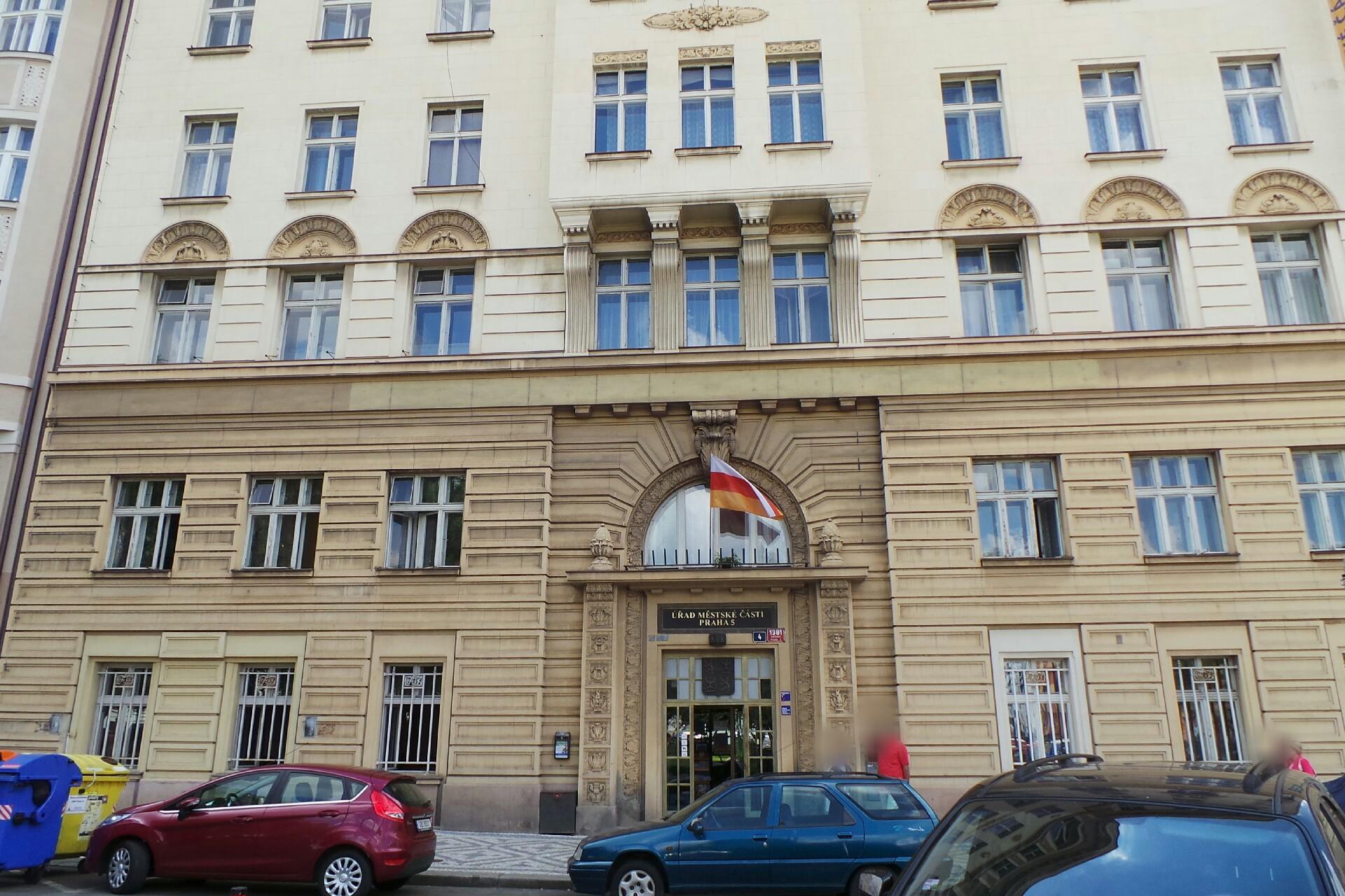 ÚMČ Praha 5 - Odbor školství, kultury a sportu