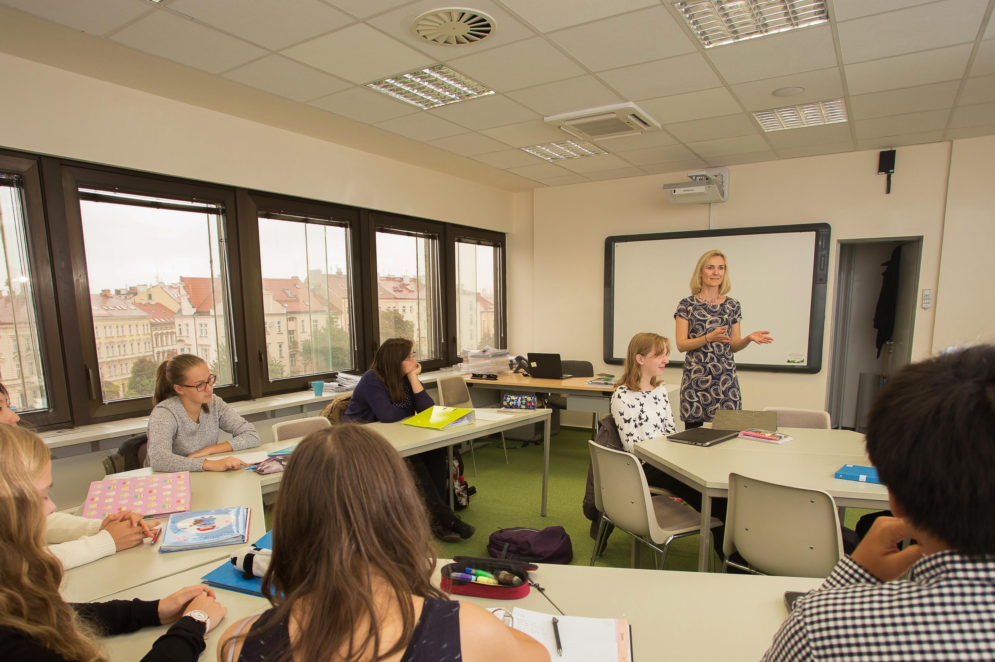 Riverside School Prague - Senior High and Arts Centre