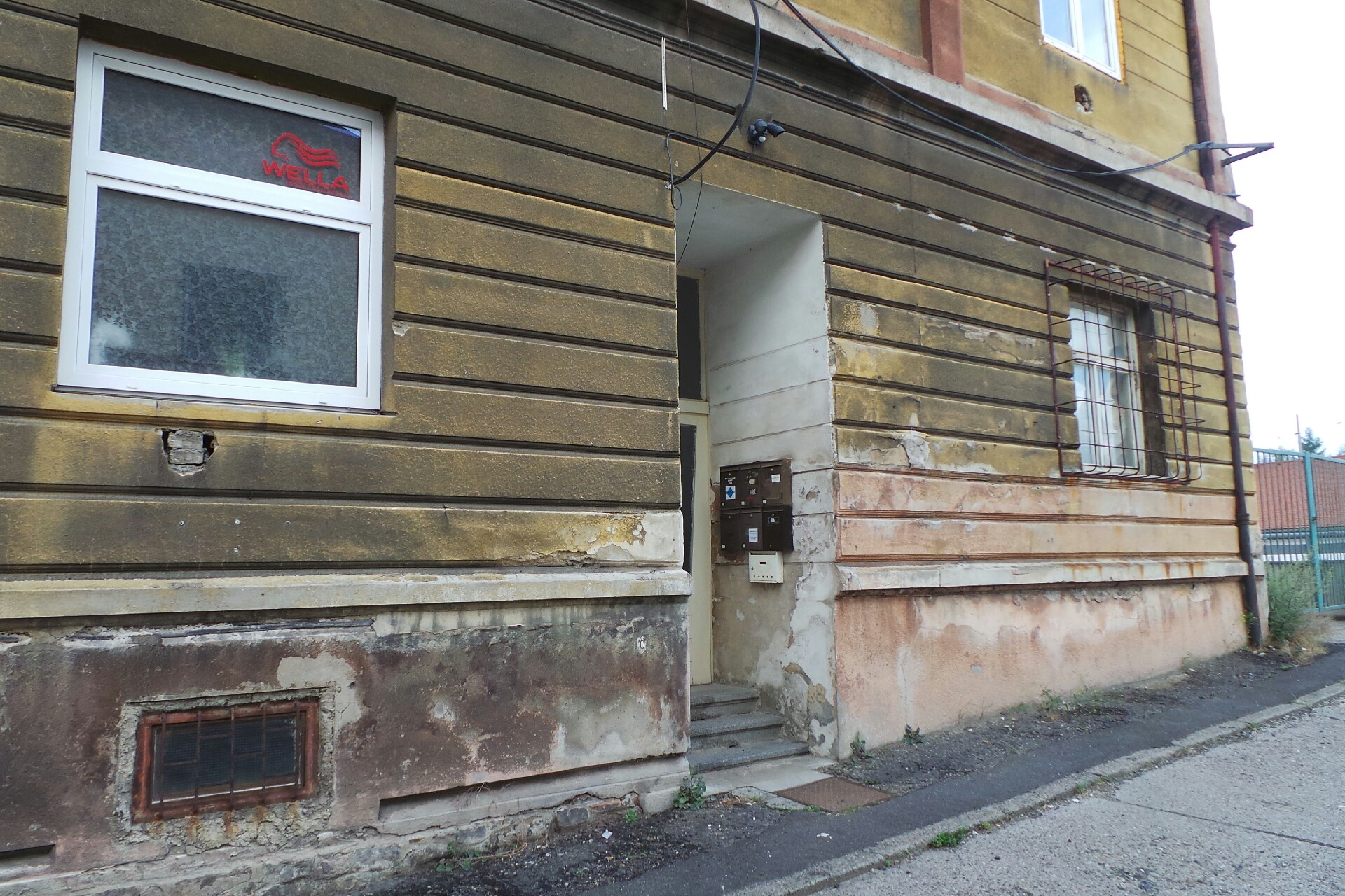 CAPBRETON REAL, s.r.o.