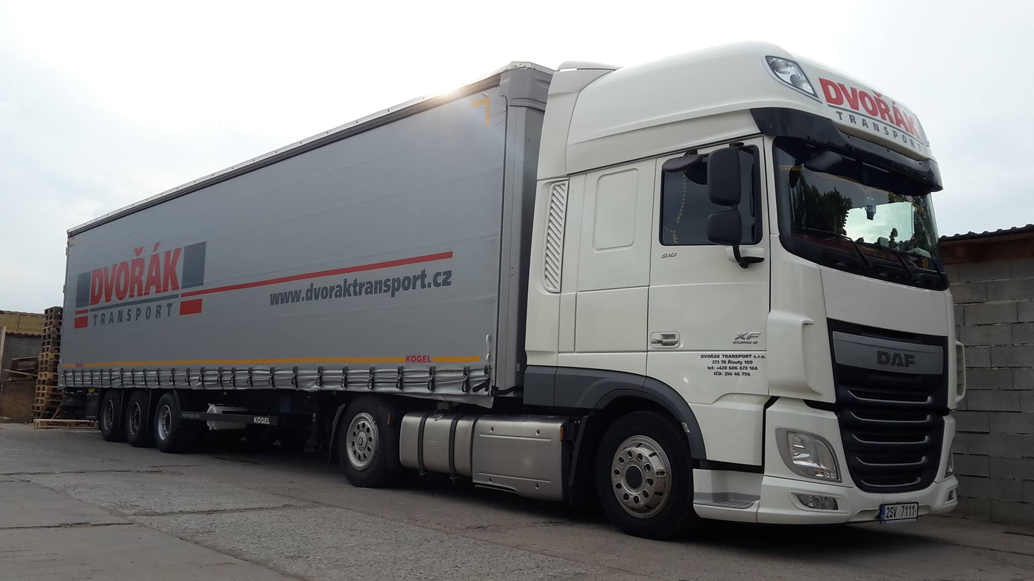 DVOŘÁK TRANSPORT, s.r.o. foto 3