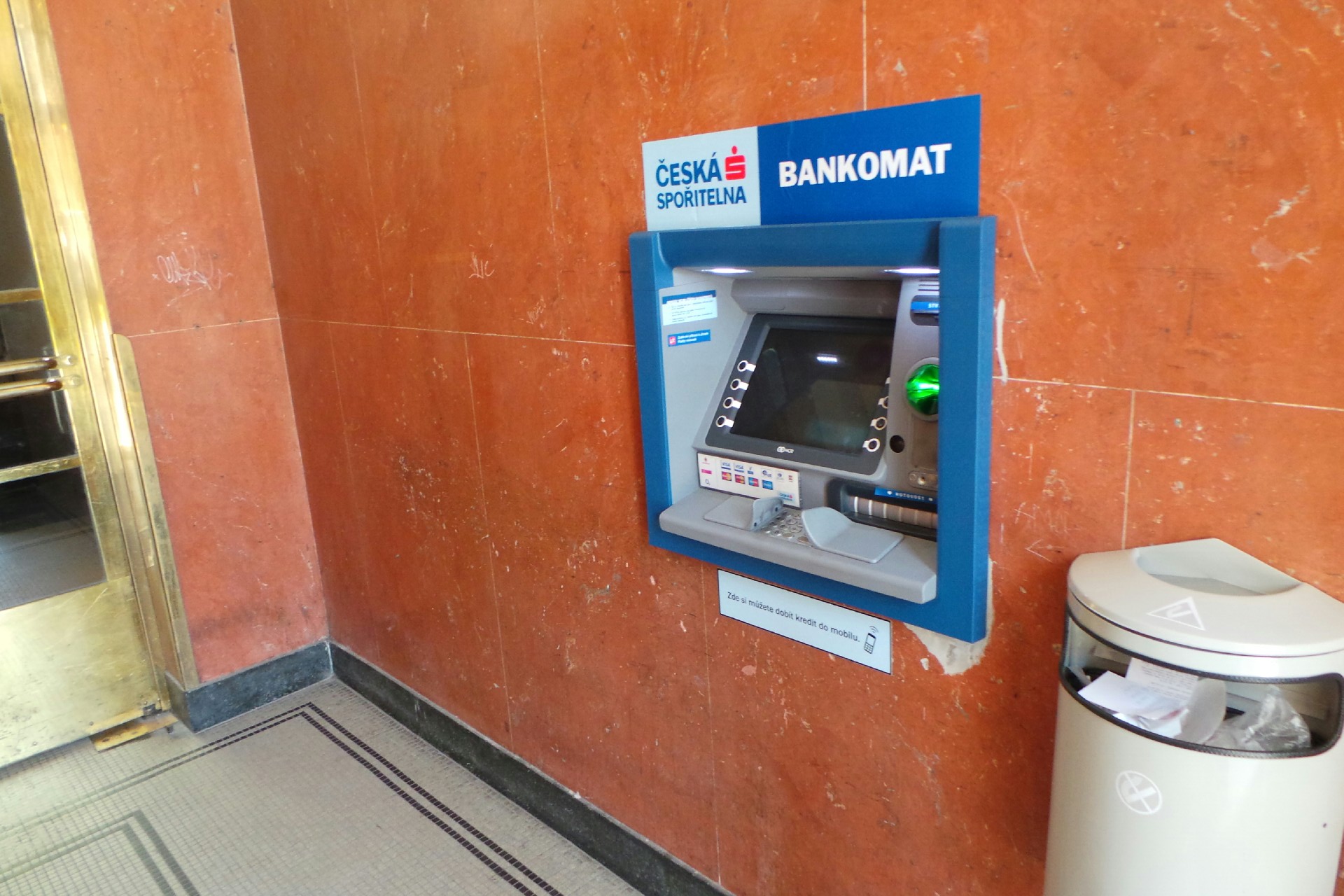 Bankomat České spořitelny