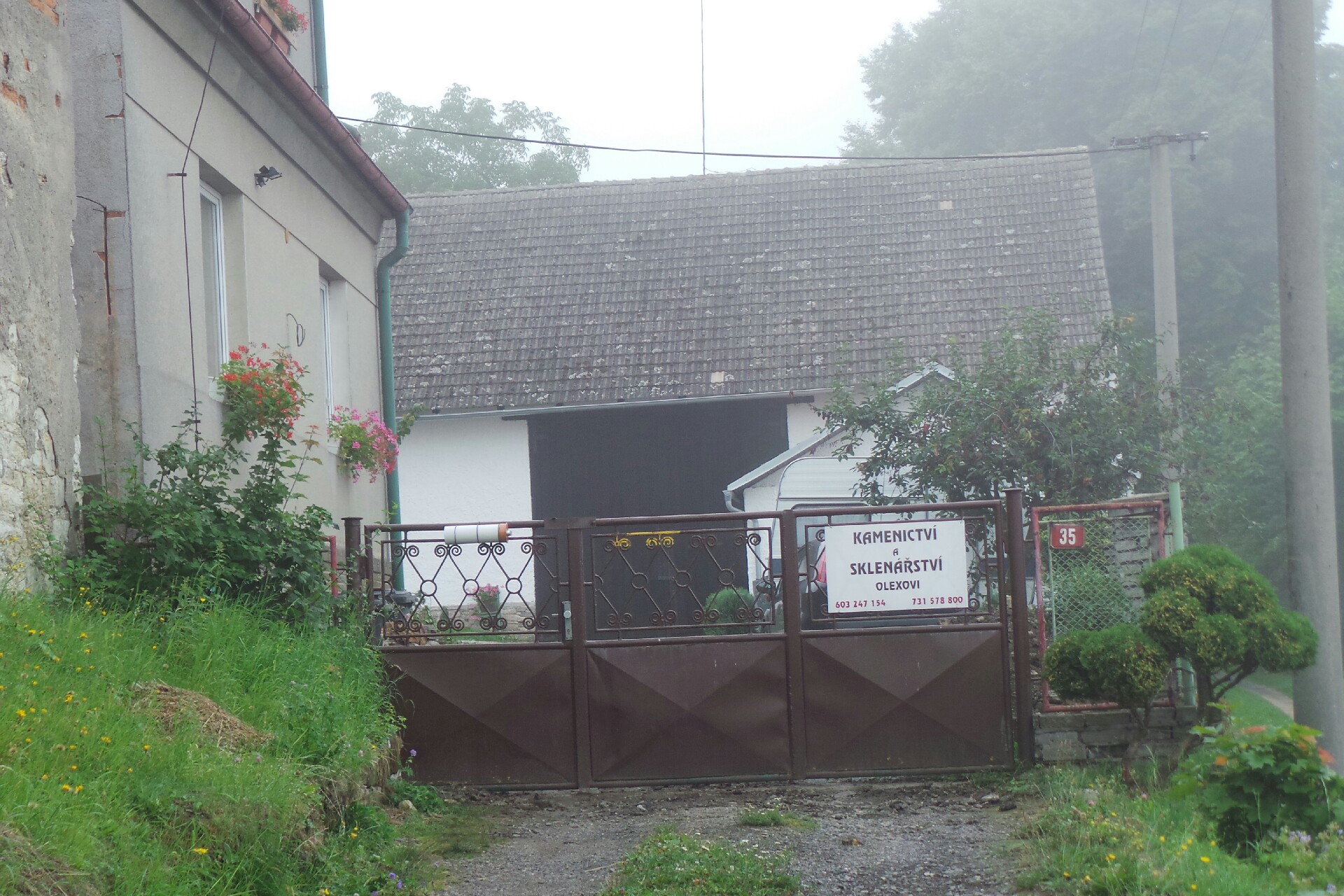 Kamenictví, sklenářství manželé Olexovi