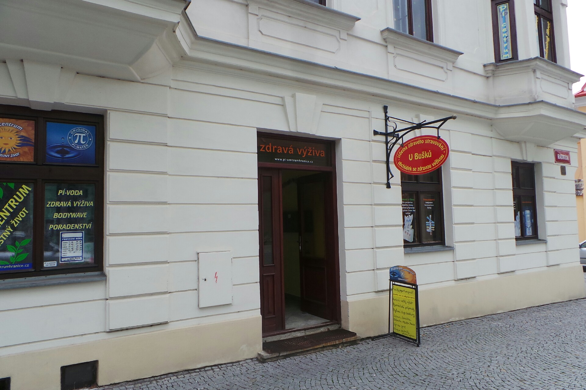 Jídelna zdravého stravování U Bušků