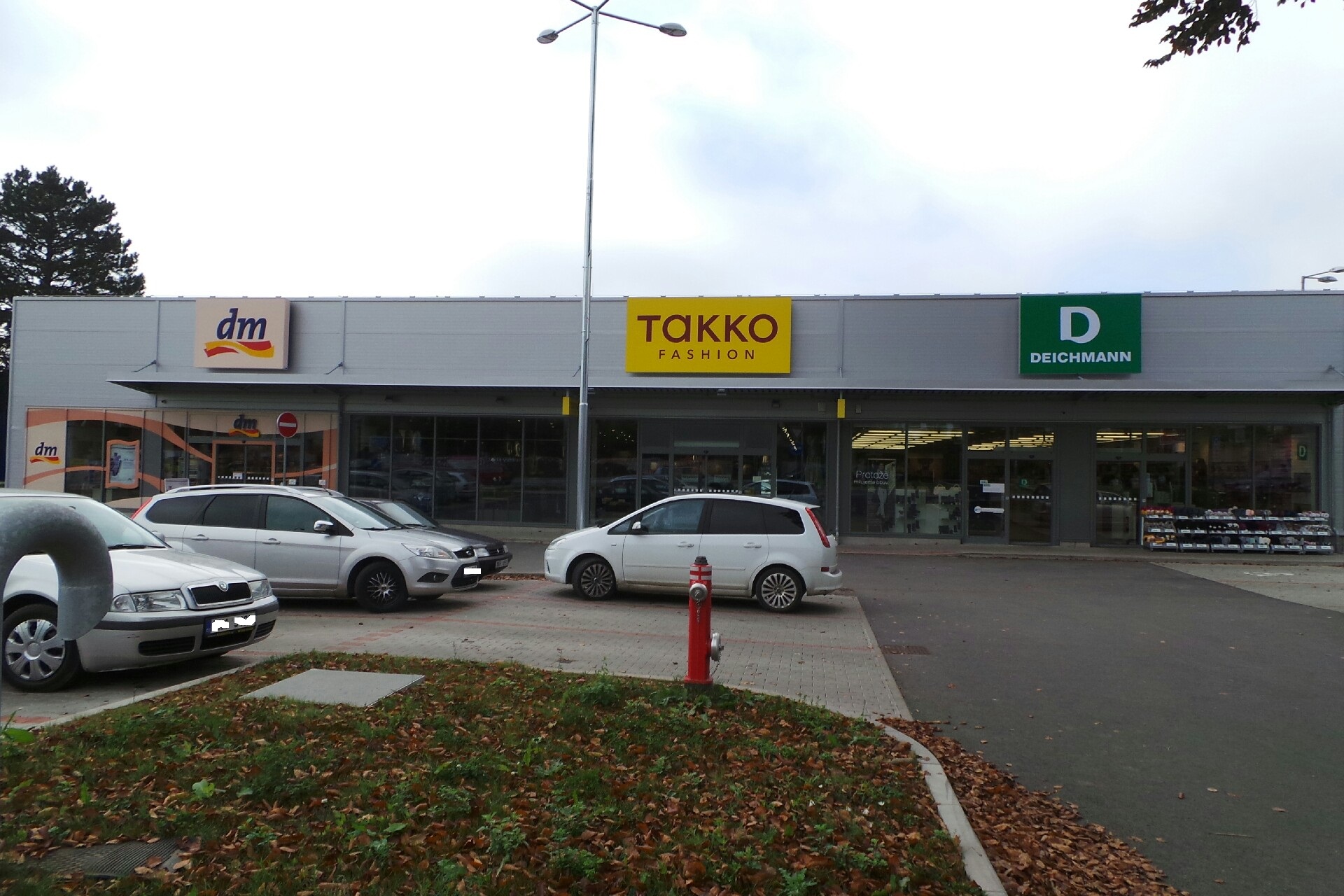 TAKKO FASHION foto 1