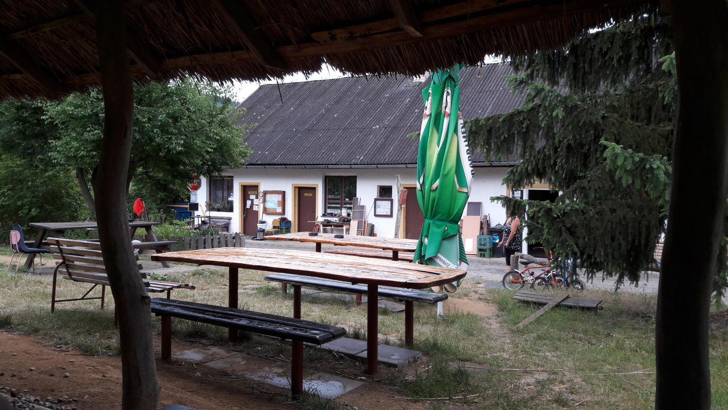 Občerstvení U VODY foto 2